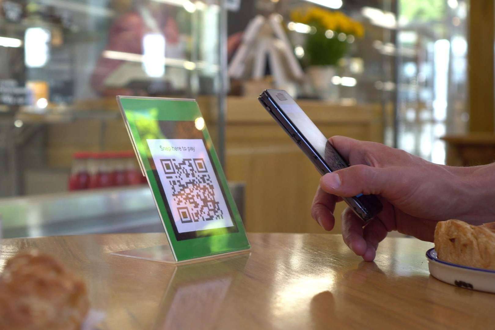 Hacer un menú digital de forma profesional con Menu.es