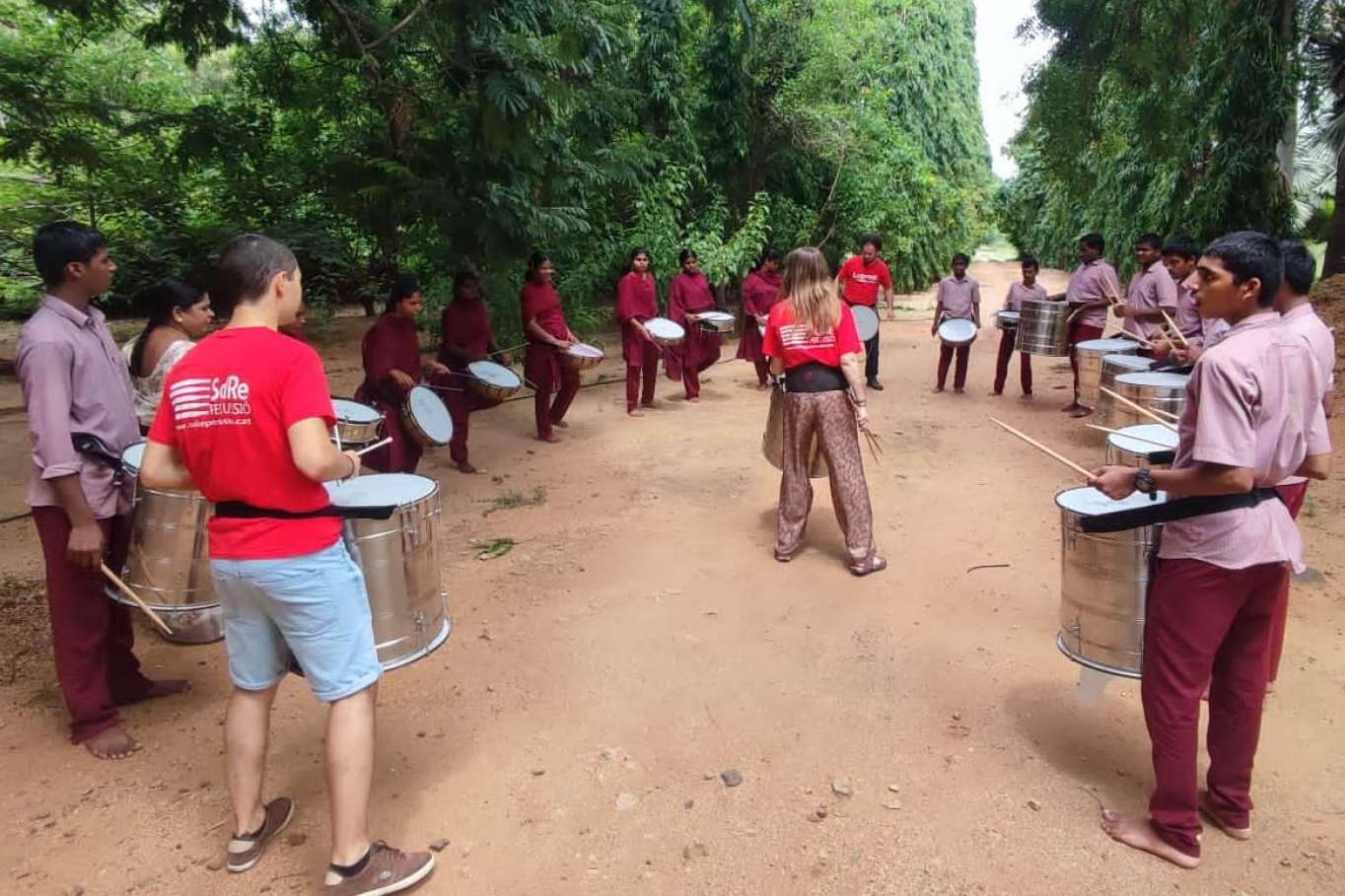 Musicoterapia solidaria, ¿qué ofrece el Proyecto Lupresti de SolRe Percussió?