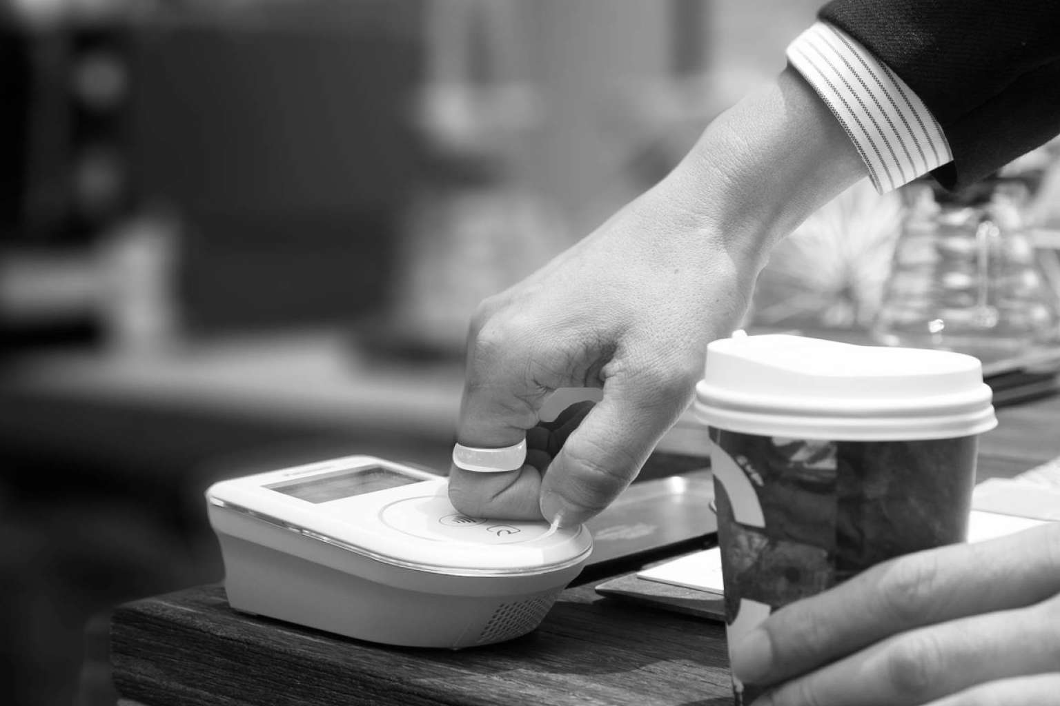 Rikki, el anillo inteligente para realizar cualquier compra