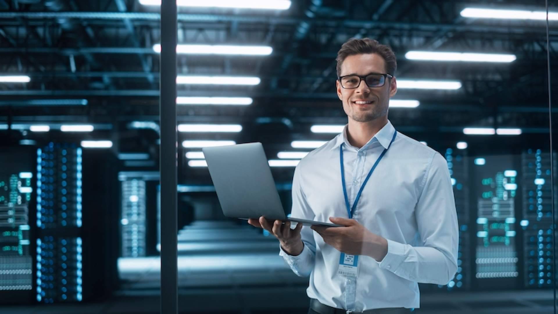 ¿Se puede unificar y acelerar el desarrollo y las operaciones de TI?