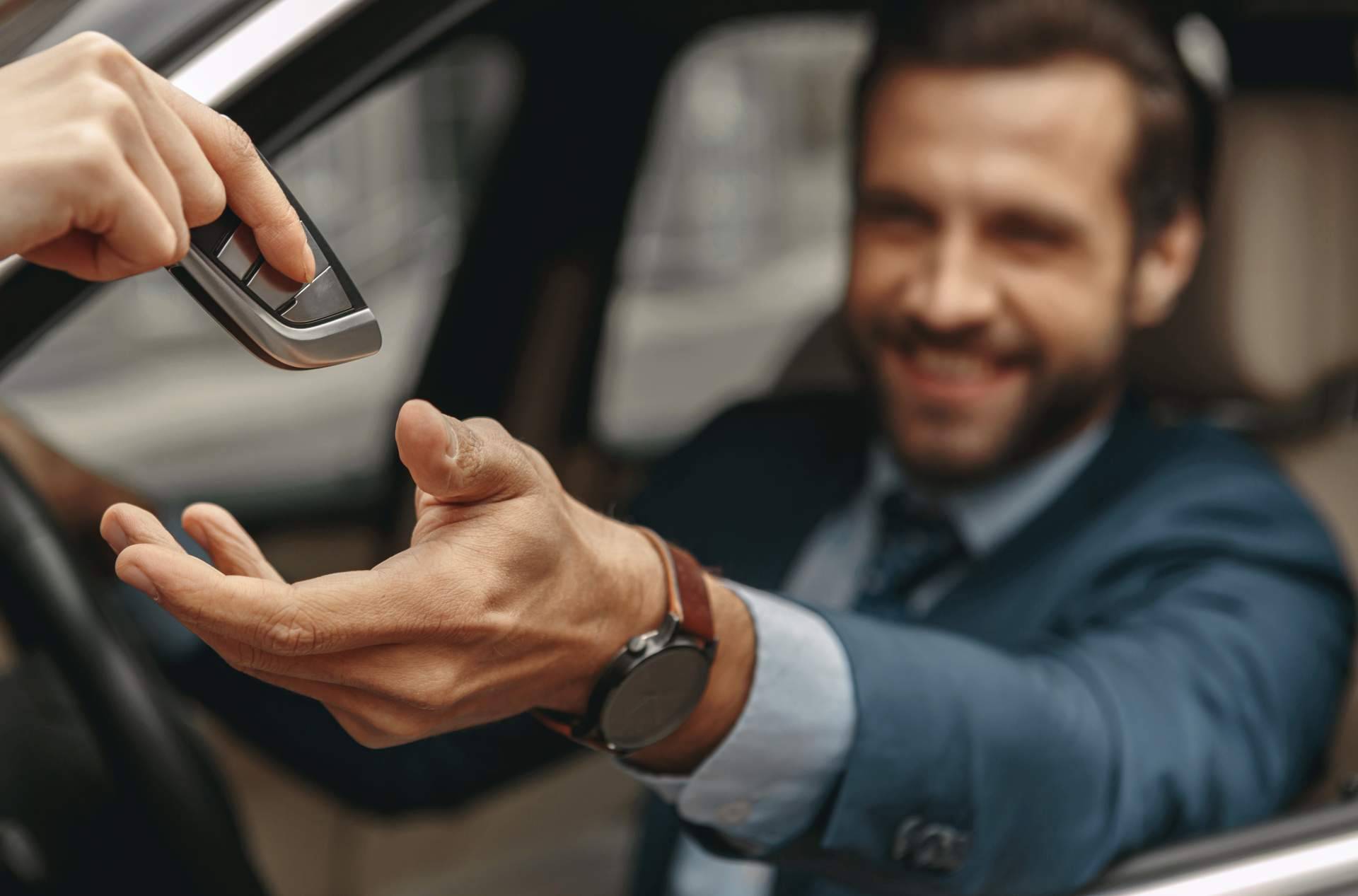 ¿Cómo acceder a un renting de coche estando en el listado de ASNEF y sin pagar entrada? CocheRenting