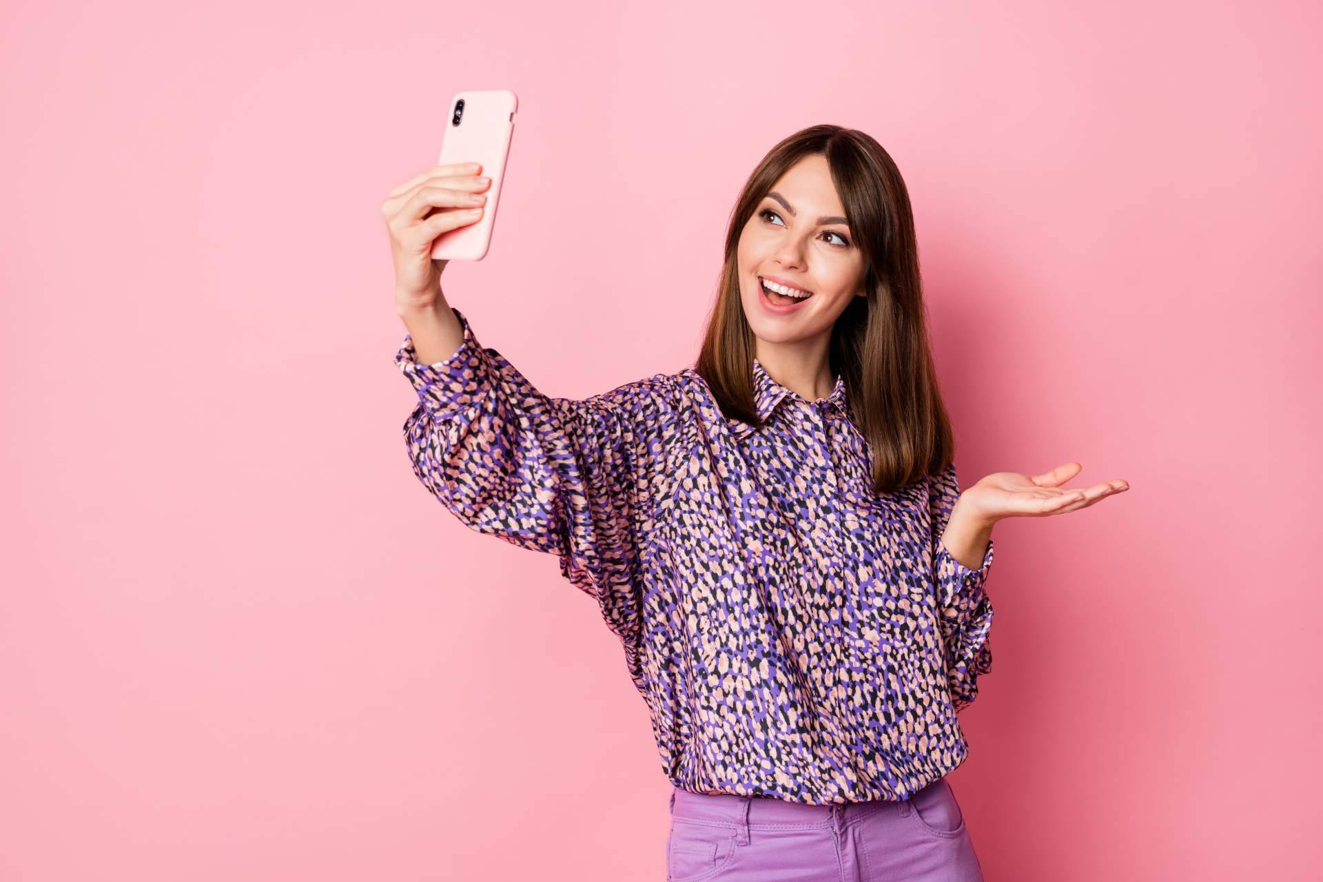 Conectar empresas con microinfluencers de la mano de la plataforma Brandarmies
