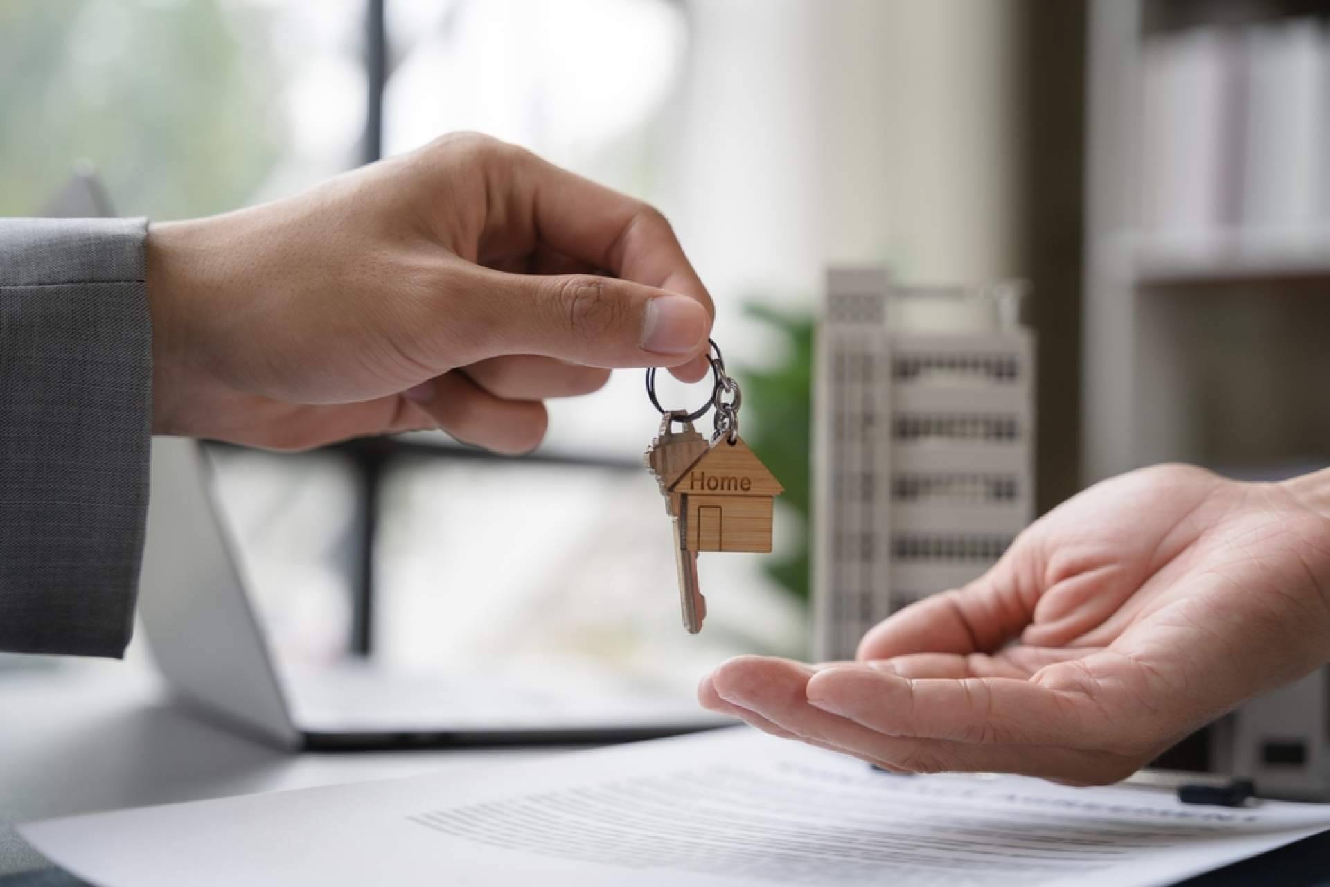 ¿Qué pasos hay que tener en cuenta para vender una casa hipotecada?, de la mano de