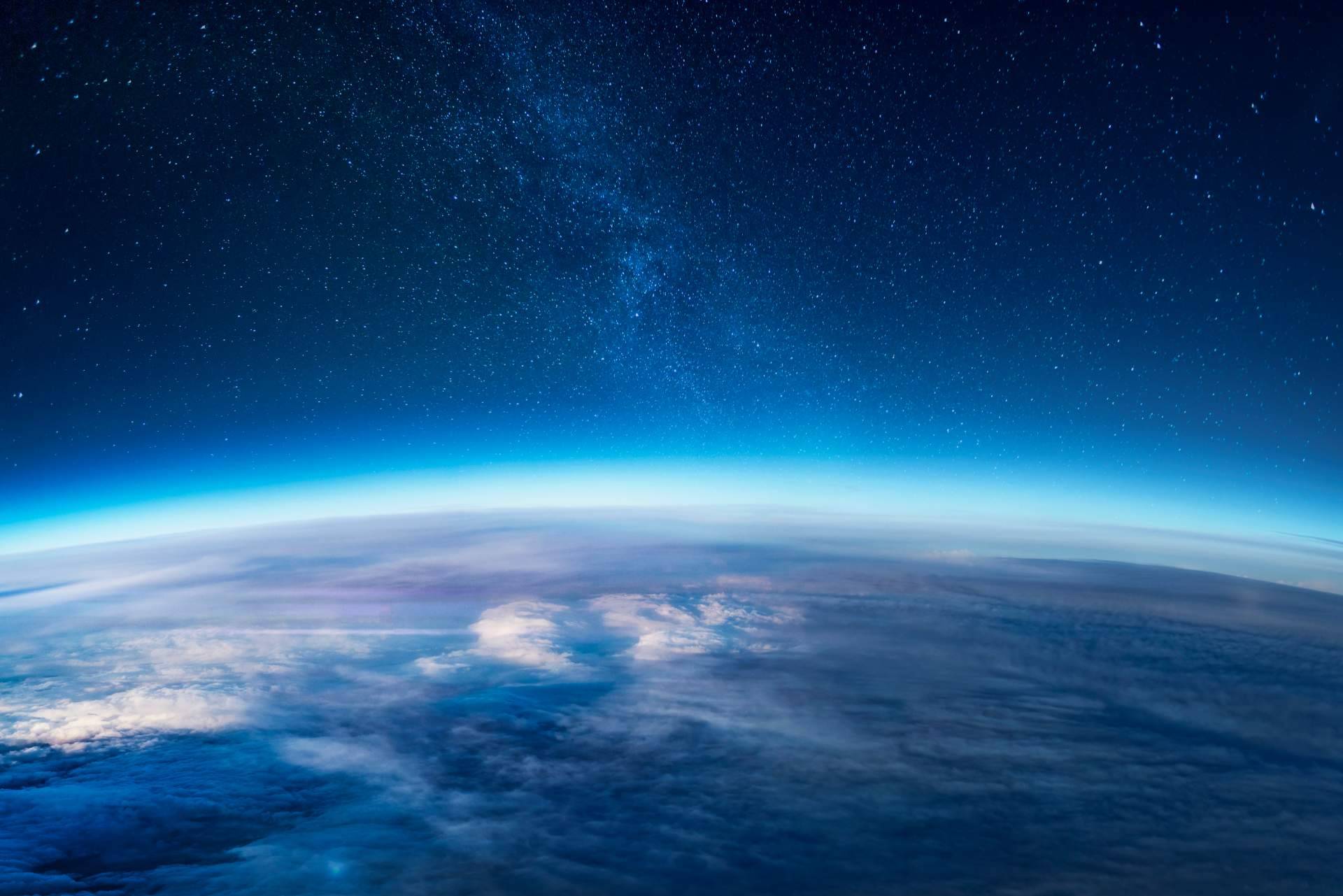 Universalglob anuncia el lanzamiento de un gran globo que transporta los deseos hasta la estratosfera