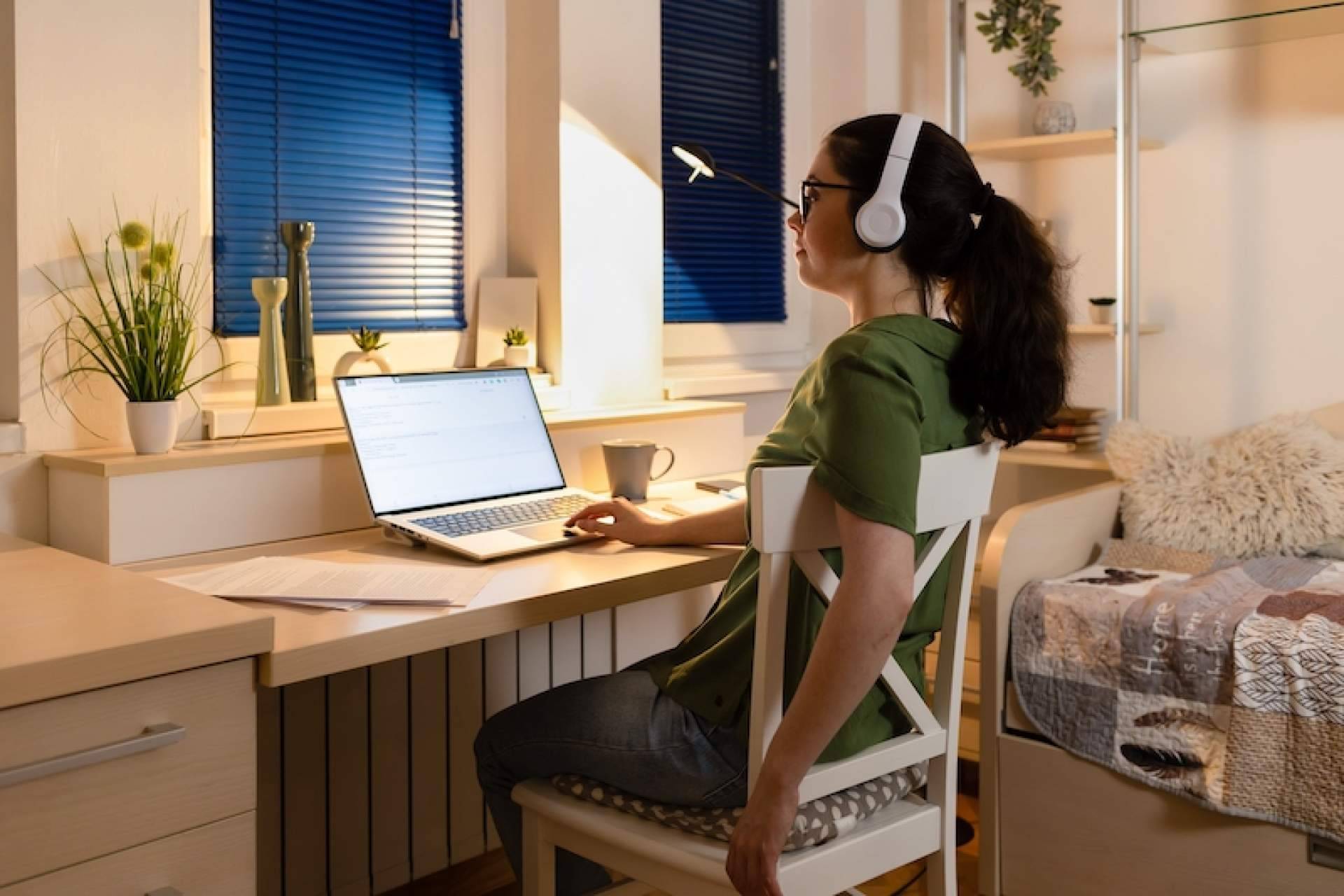 Servicio ideal de cobertura móvil y WiFi para teletrabajo con Lamartel