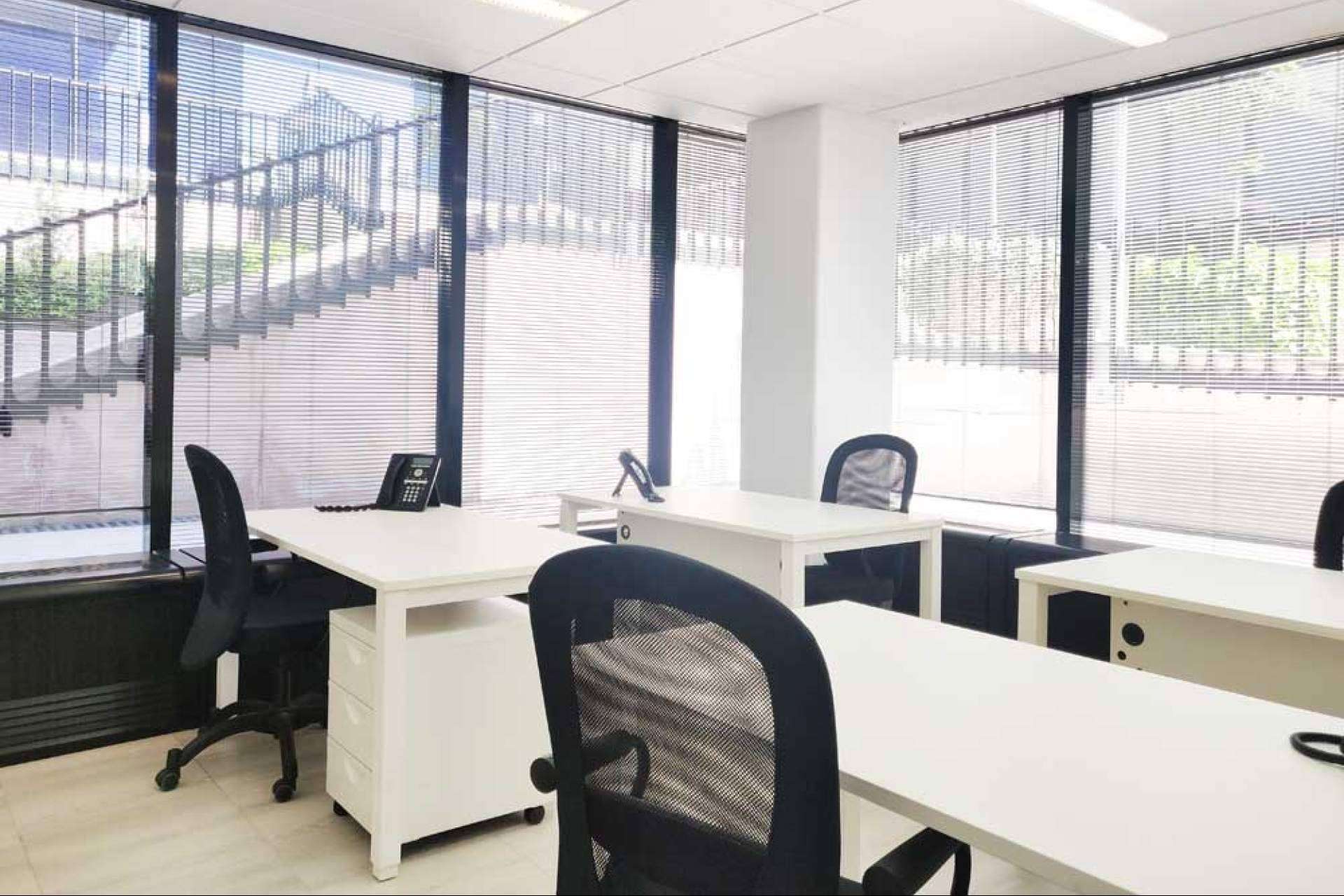 Atrium explica los beneficios del alquiler de despachos en Madrid