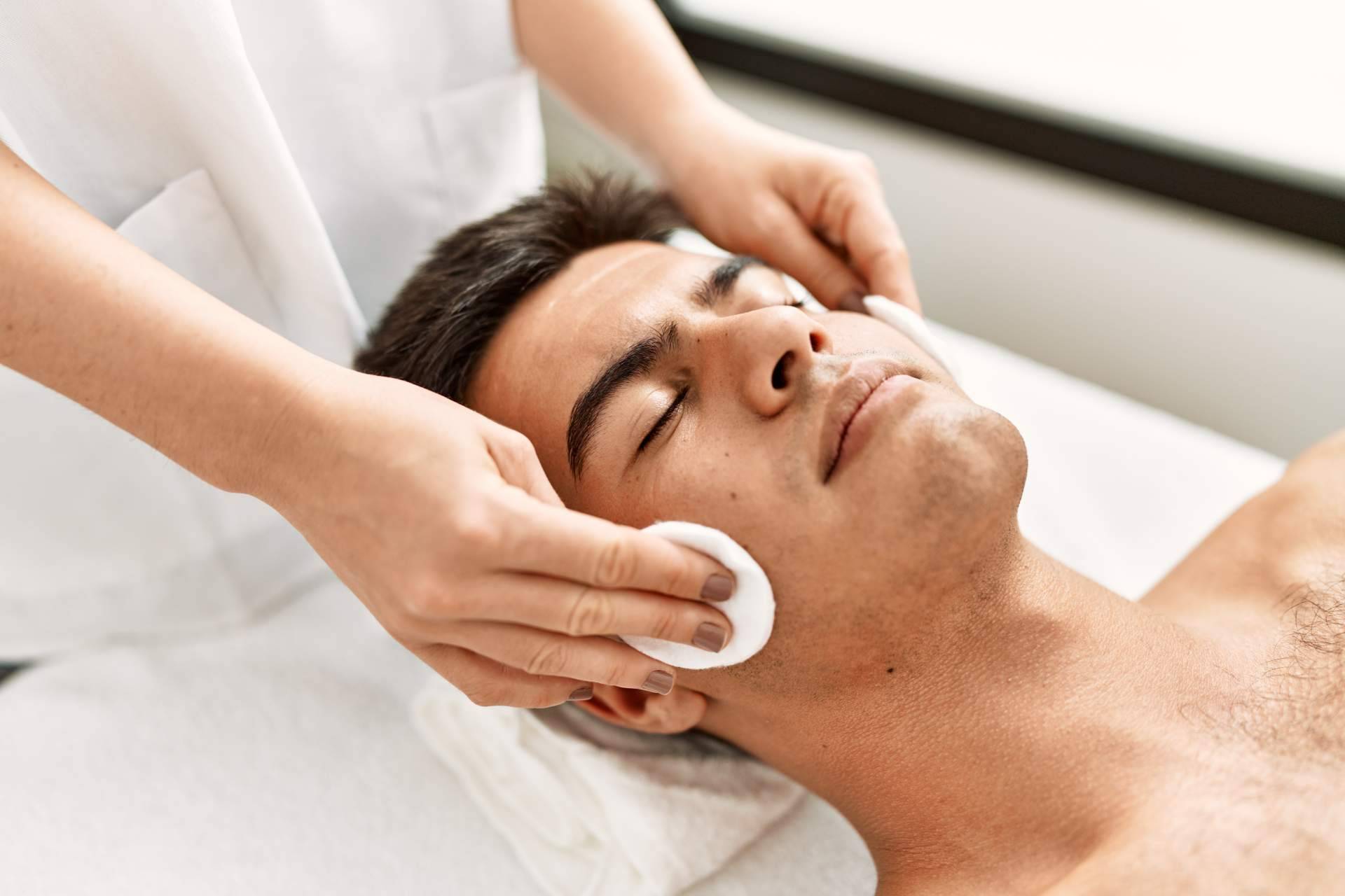Malecare ofrece tratamientos de higiene facial masculina