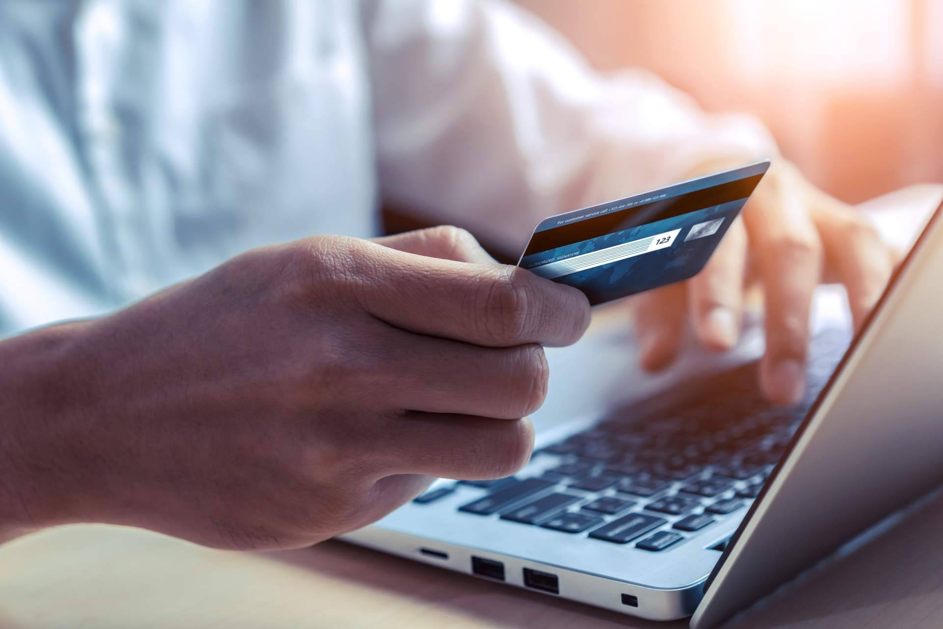 Comprar tecnología y otros productos a buen precio, con el e-commerce de Join Banana