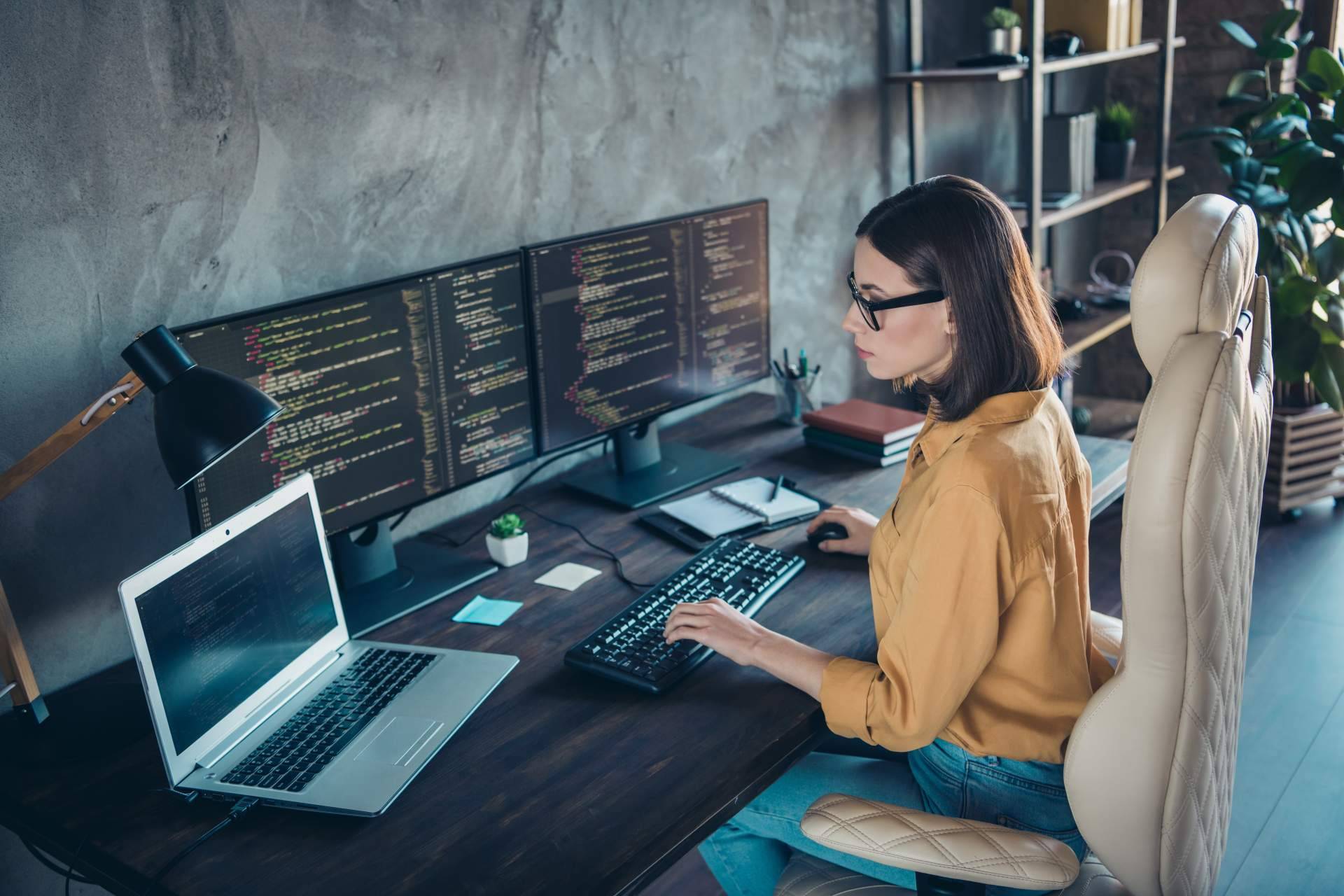 Llevar a cabo el proceso de desarrollo web con Dooby