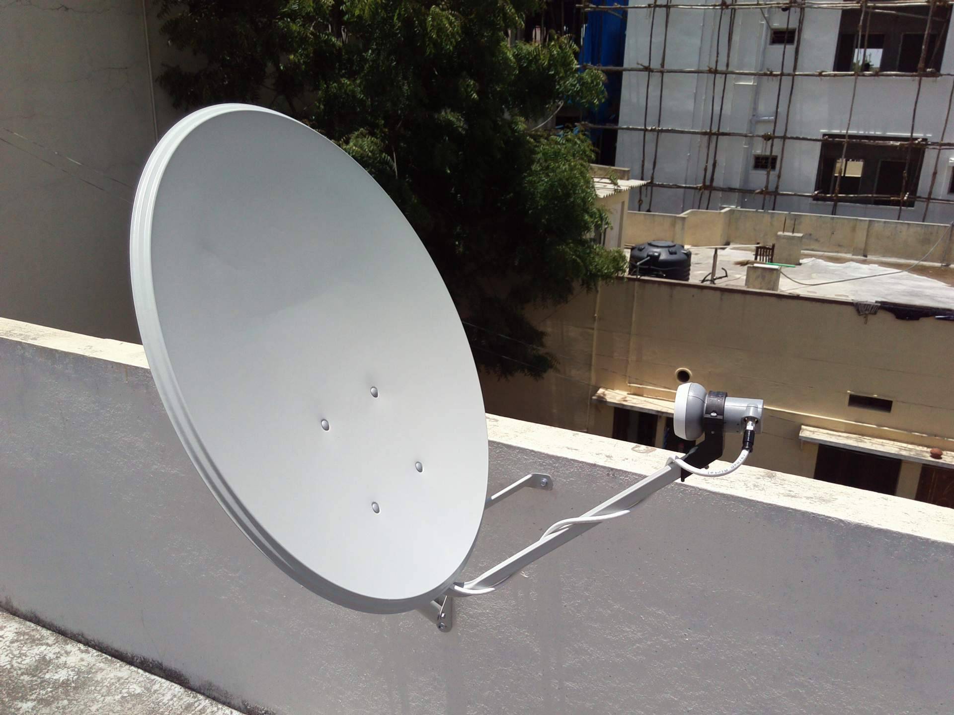 Antenistas Valencia ofrece soluciones y reparación de antenas parabólicas con los antenistas en Catarroja