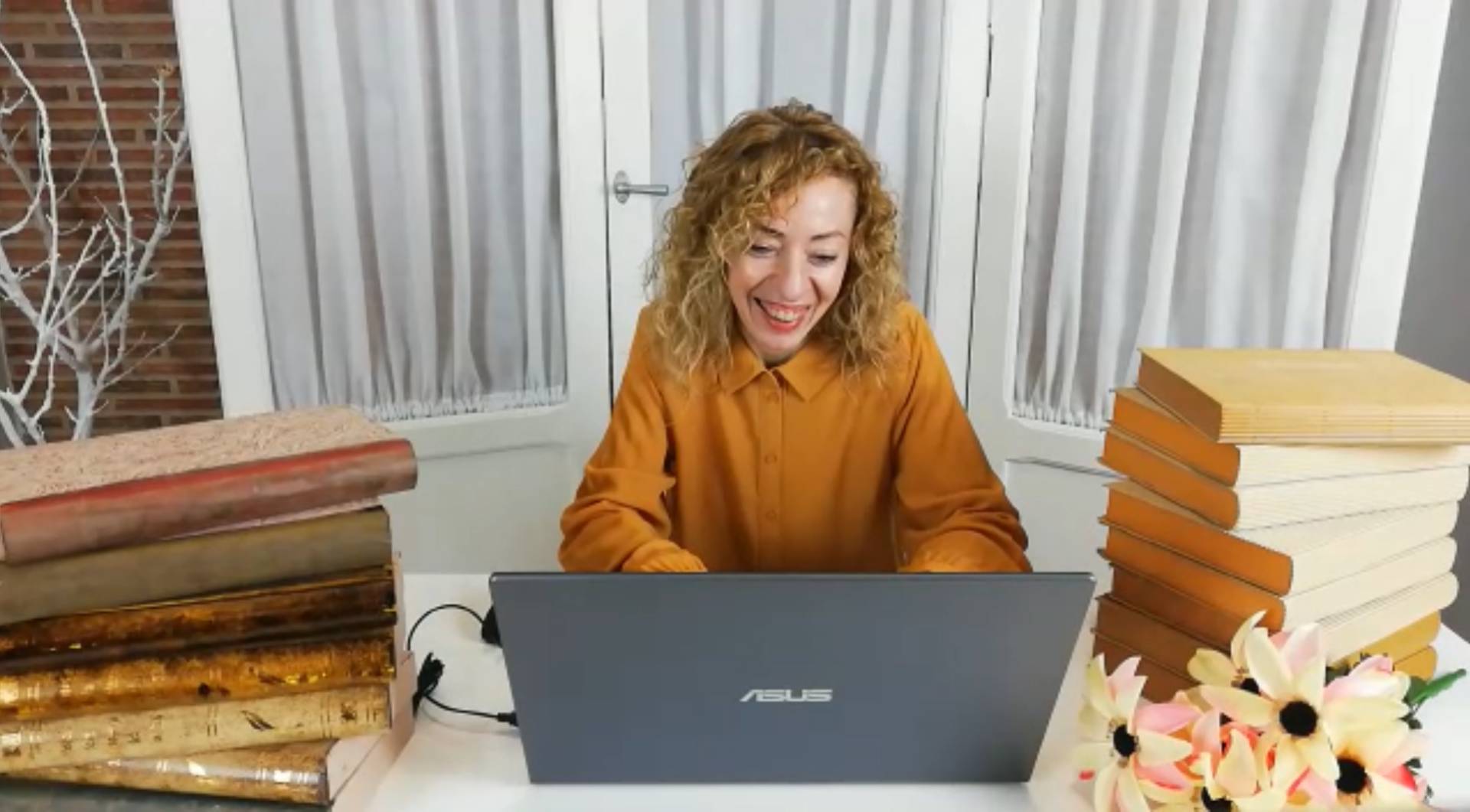 'El impacto me cambió la vida. Cuando los miedos te superan', el nuevo libro de Mercedes R. Cervantes