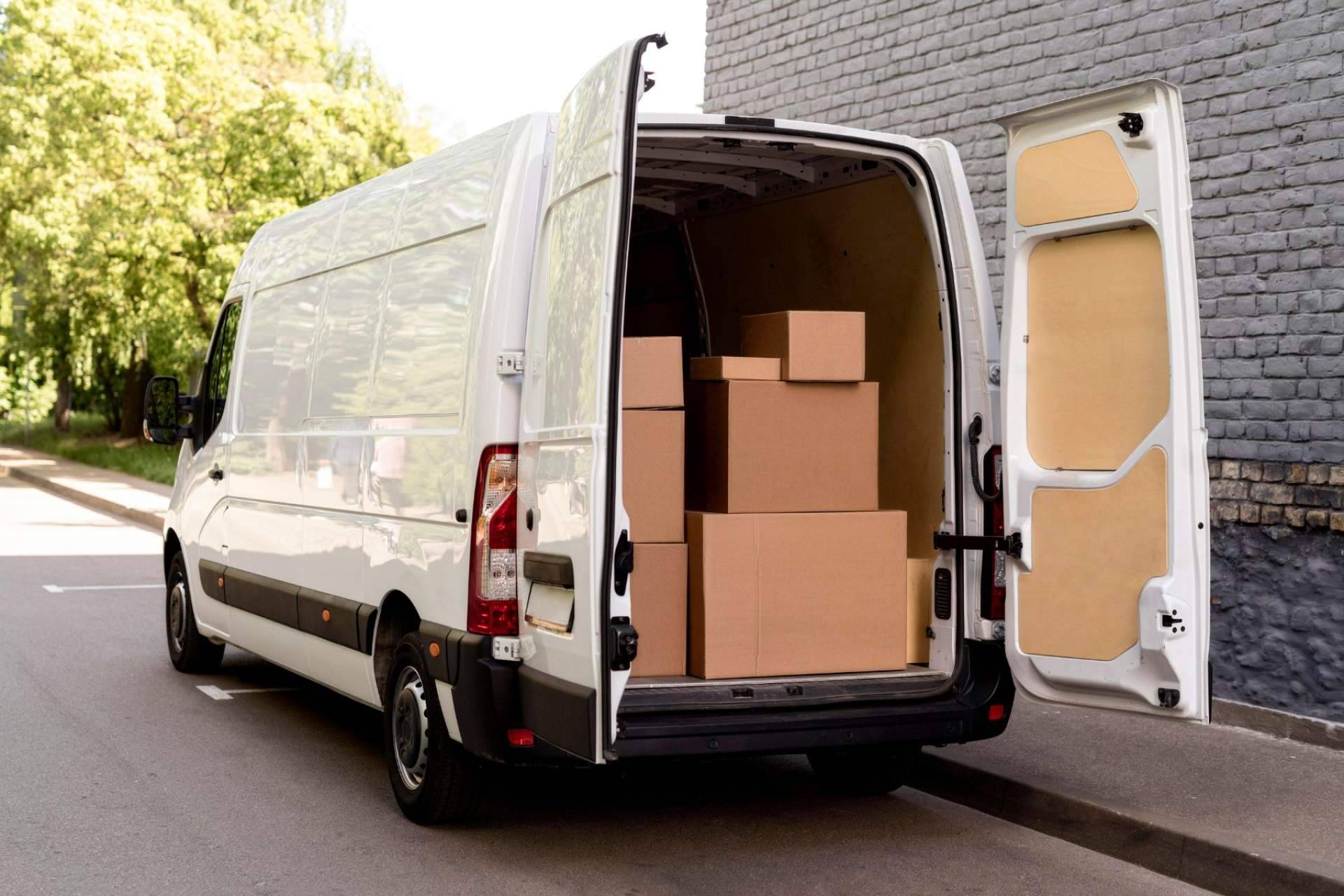 SmileRentEuropa ofrece un servicio de renting de furgonetas autónomos