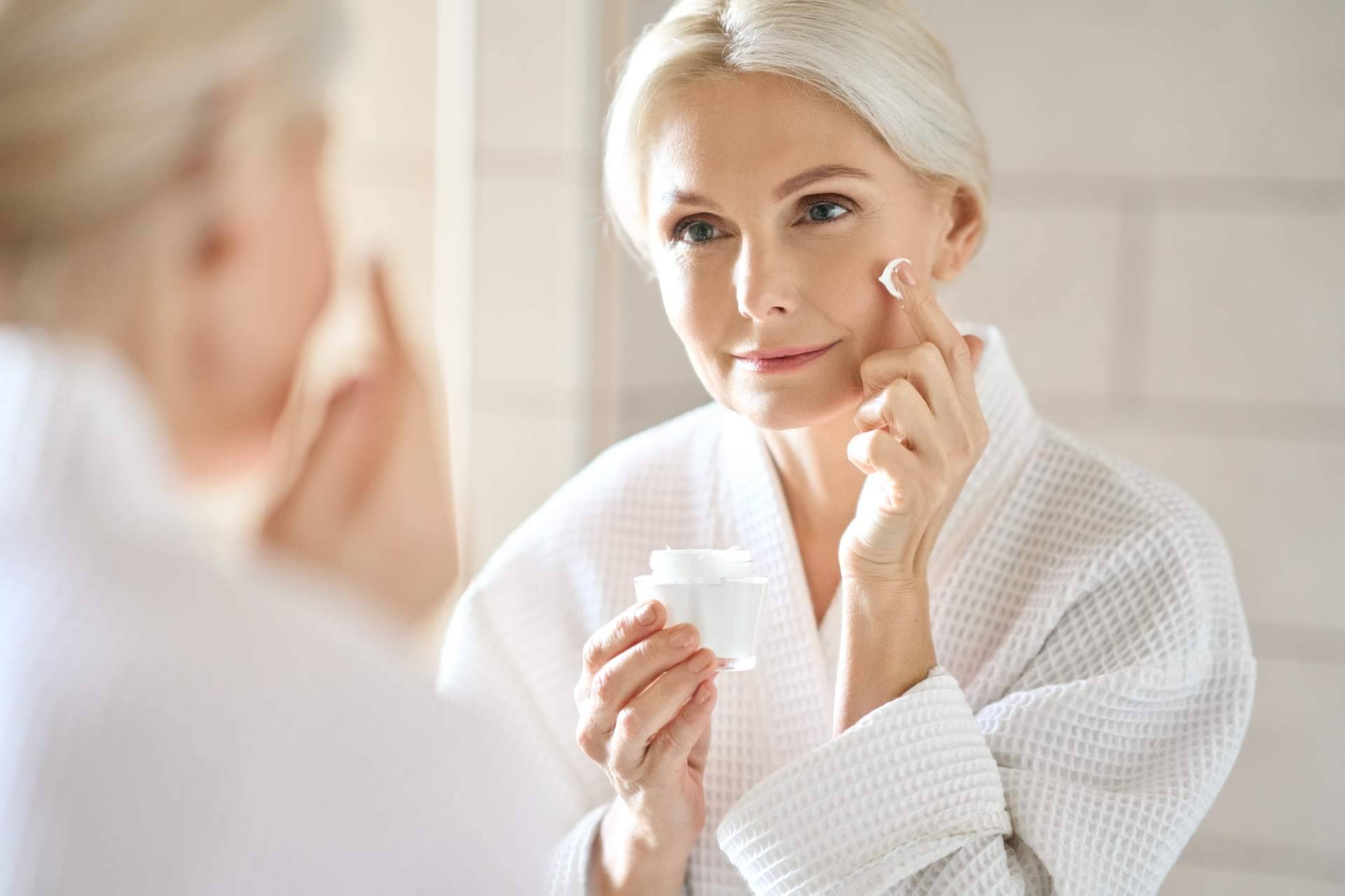 La diferencia entre productos dermatológicos y productos cosméticos, por Óleo Farmacia