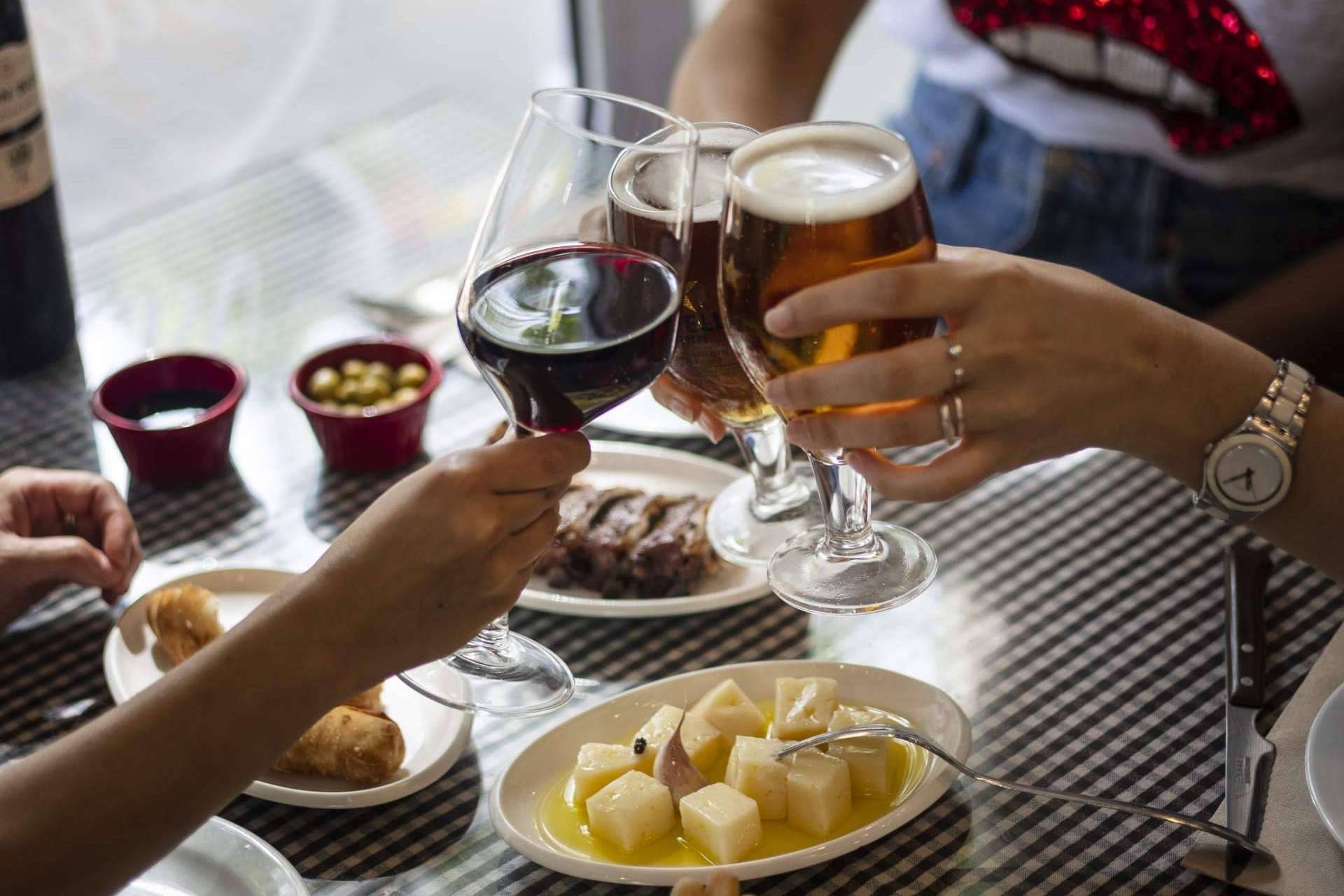 Celebrar la cena de Navidad en el restaurante Pasa Tapas Barcelona