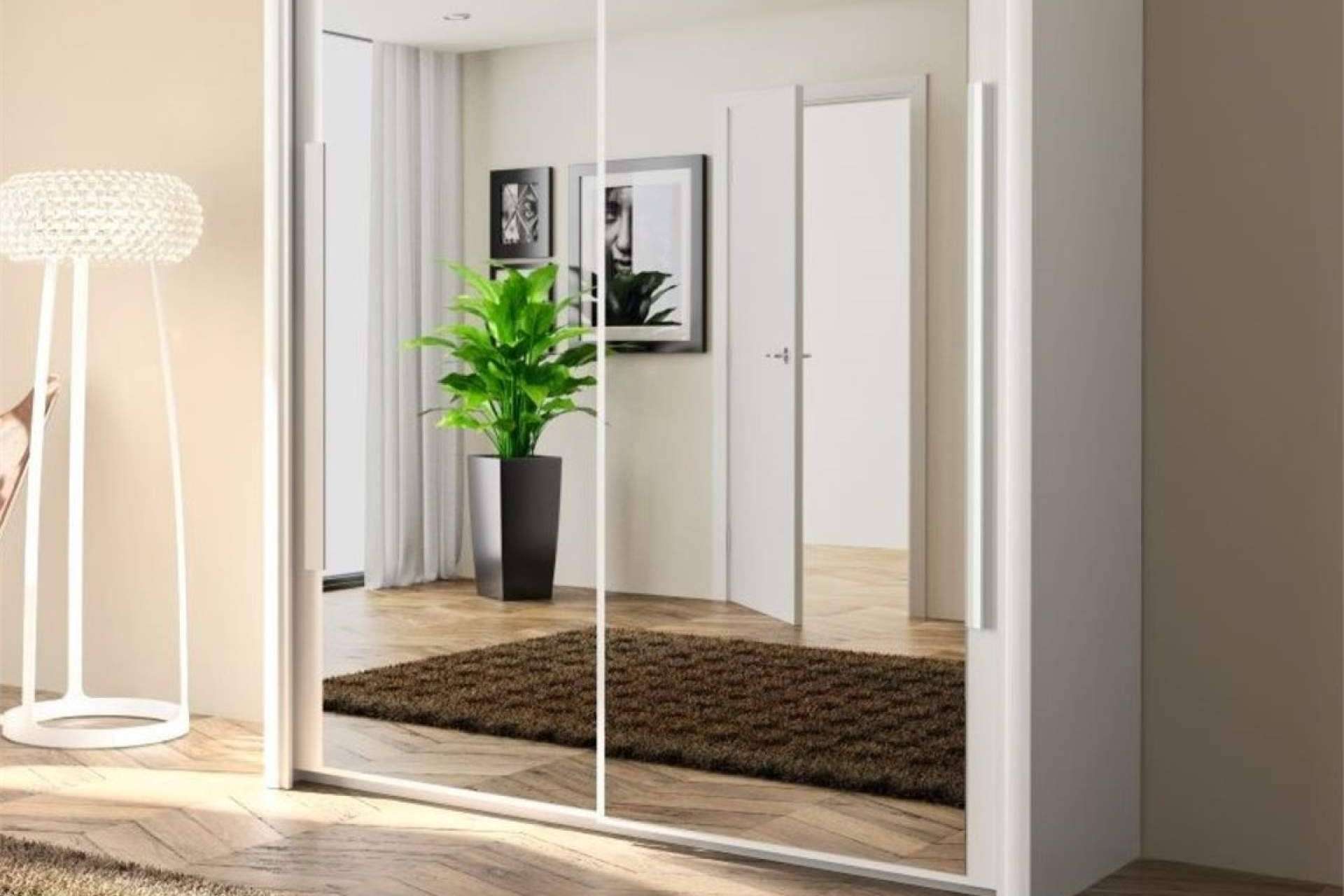 Mantener un hogar bien organizado gracias a los armarios Conforama