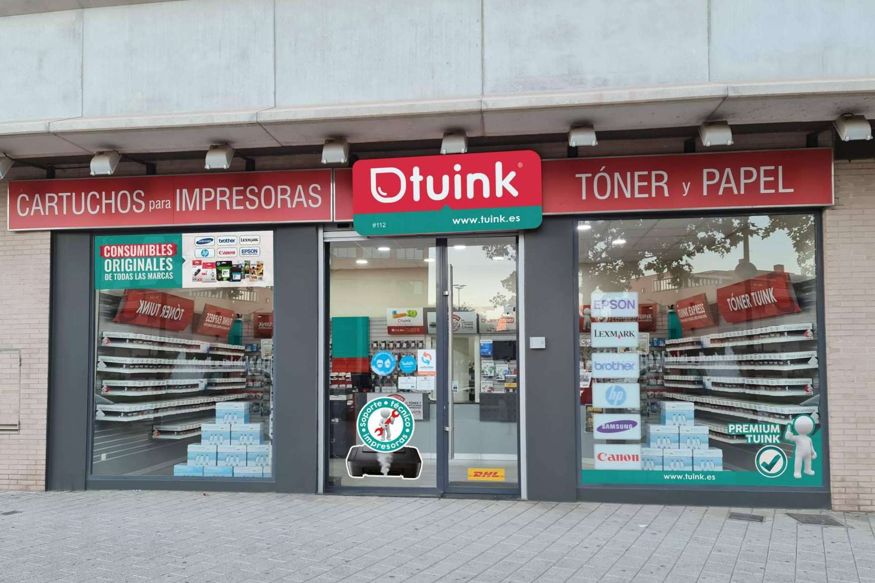 Tuink habla sobre su crecimiento como tienda de consumibles informáticos y sus planes de expansión en España