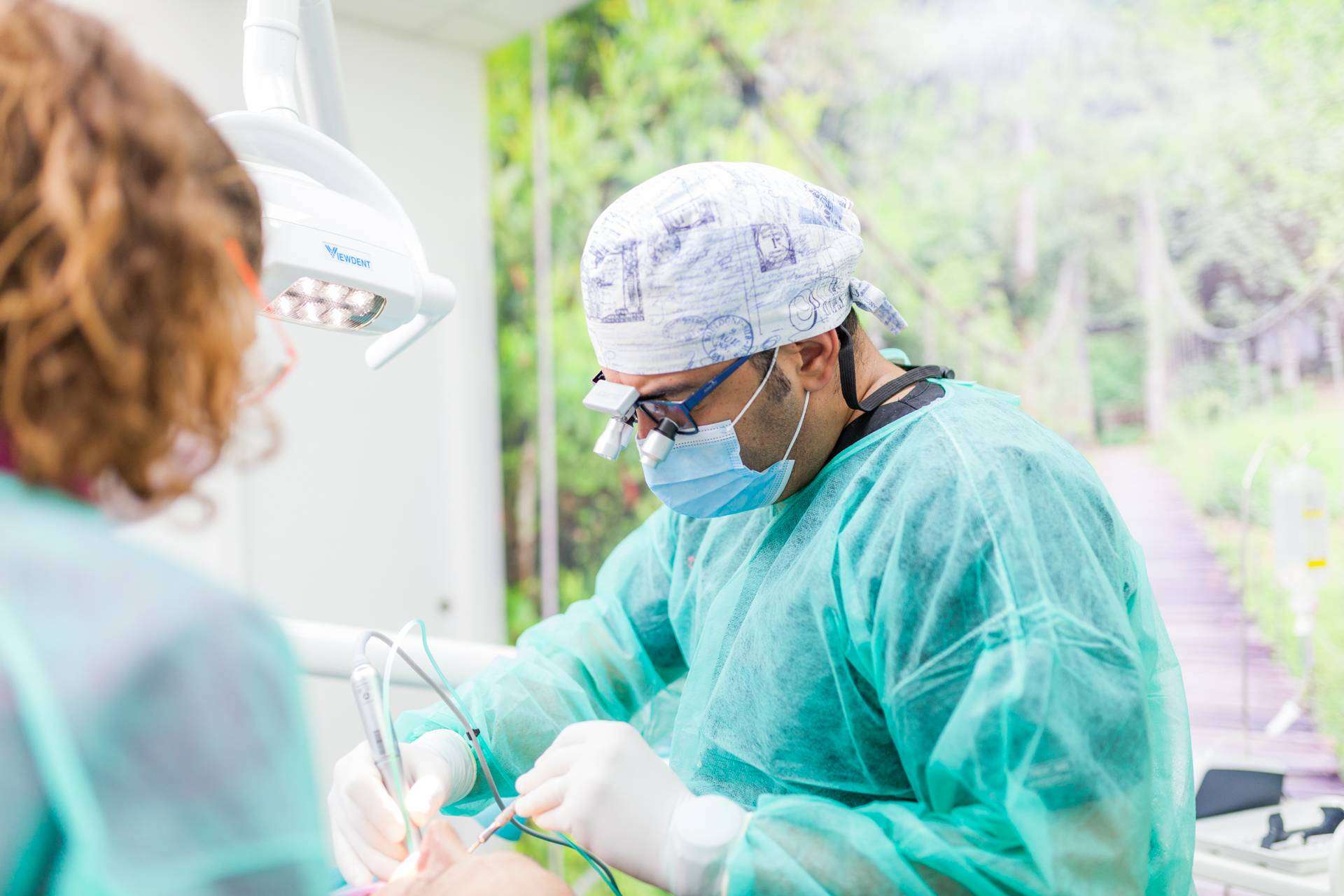 Los expertos en odontología estética en Sevilla de Dental Implantologie