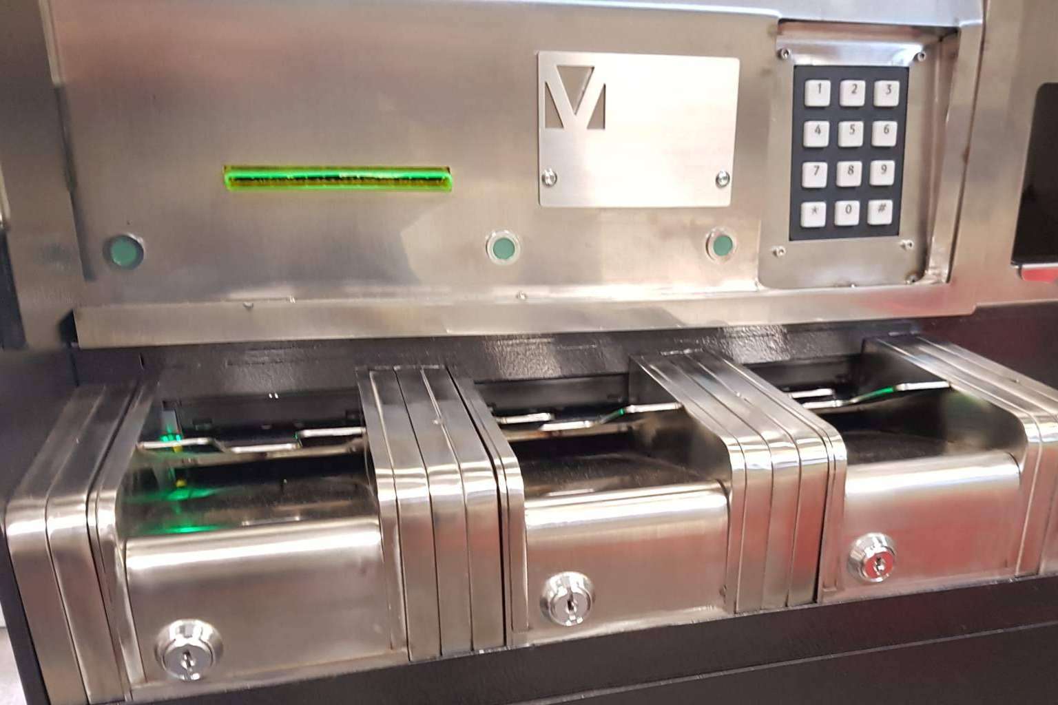 Alcanzar una gestión segura de pagos y recaudación de efectivo mediante Smart ATM, de MoneyGuard
