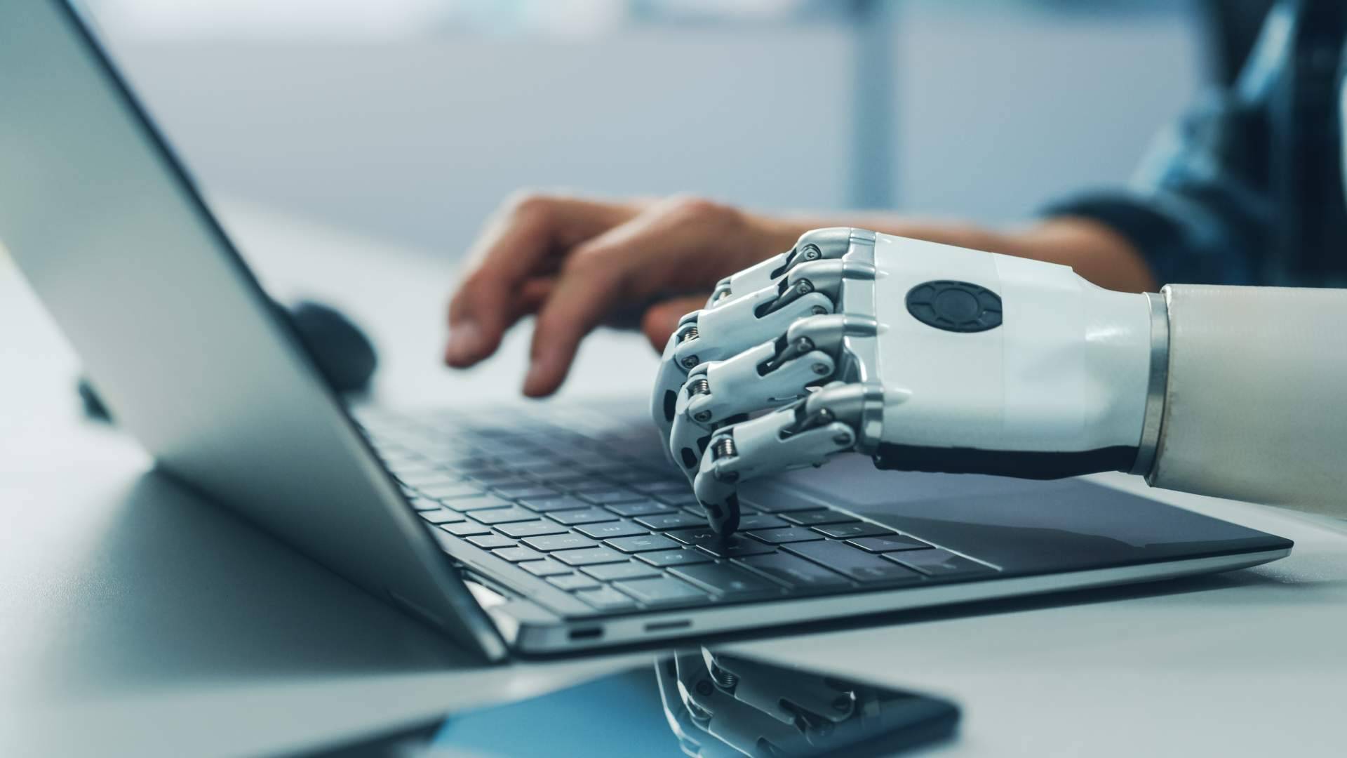 Servicios de ideación de unidades de inteligencia digital aplicadas a marketplace, con Padeco Global