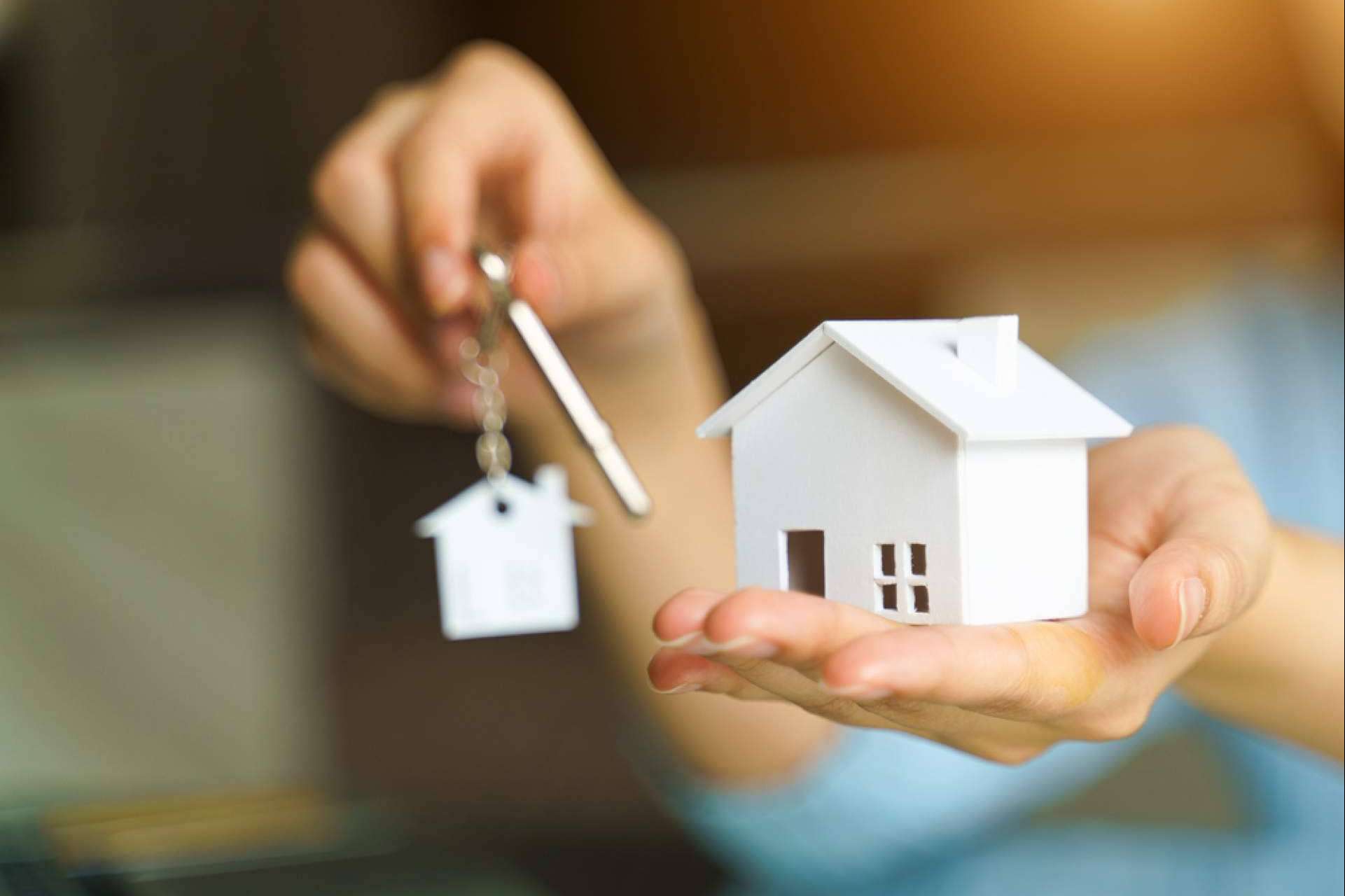 Consultax ofrece el punto de vista fiscal sobre la compra de una vivienda en España por no residentes