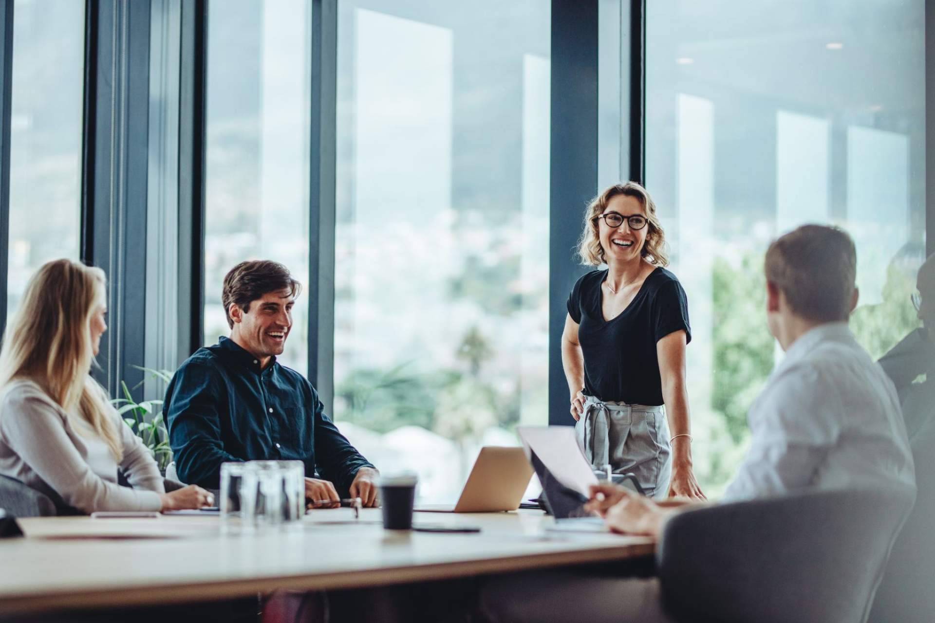 Hybo, el software para los workplaces que facilita las reservas de salas