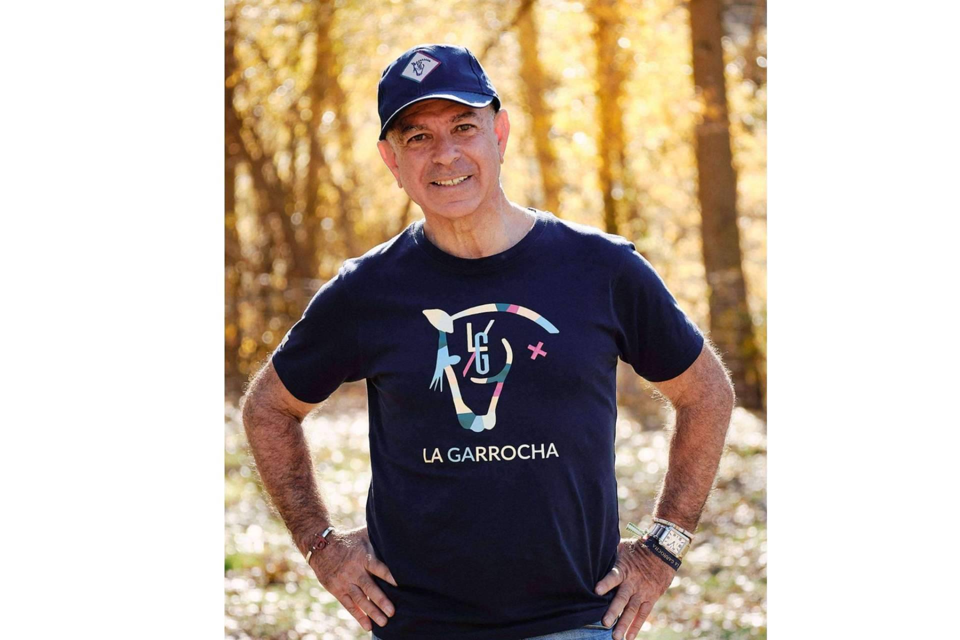 La camiseta solidaria que lanza La Garrocha a beneficio de la Fundación Juegaterapia