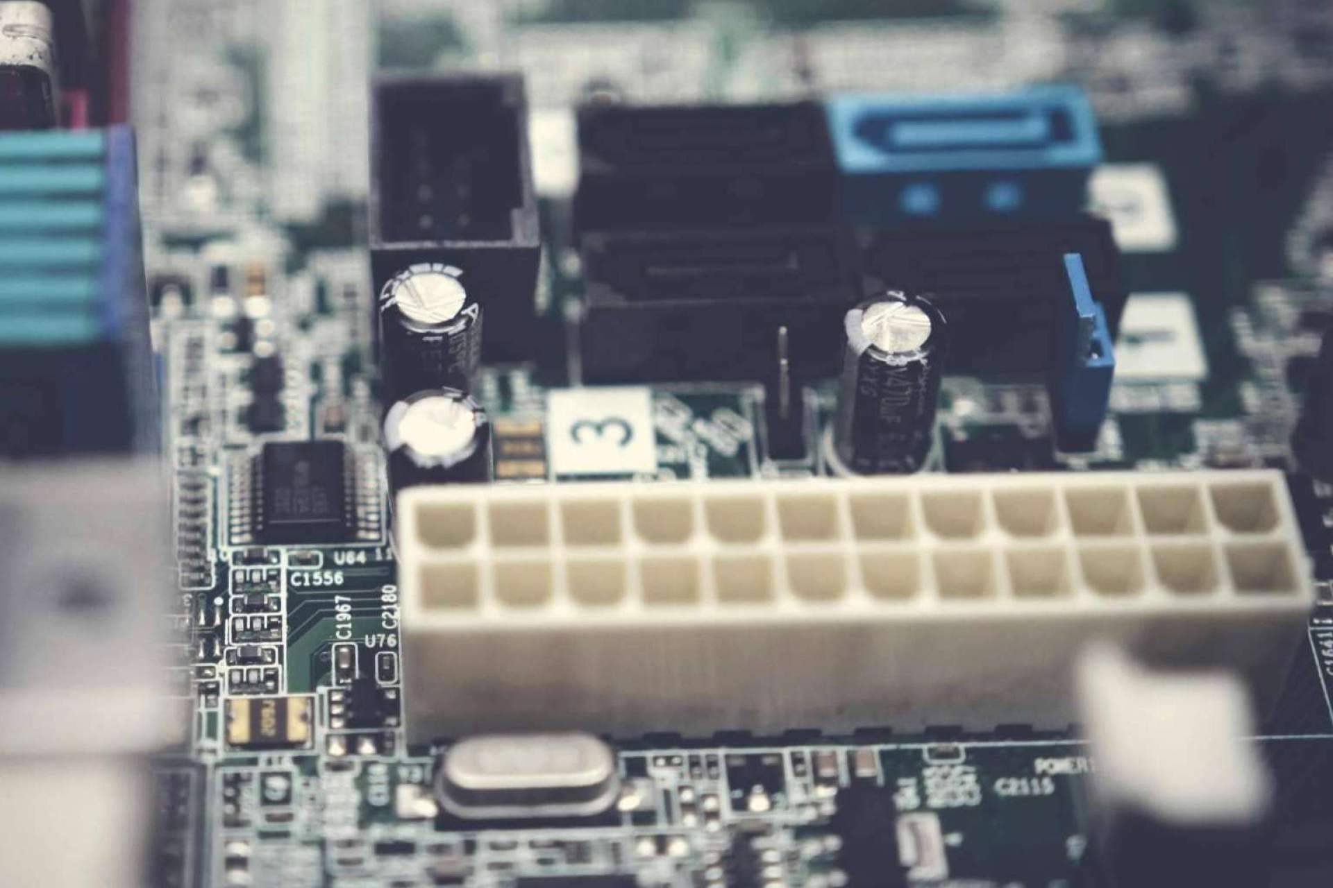 Proteger contra la corrosión en entornos hostiles con Conformal Coating ECC3011 y ECC3051S