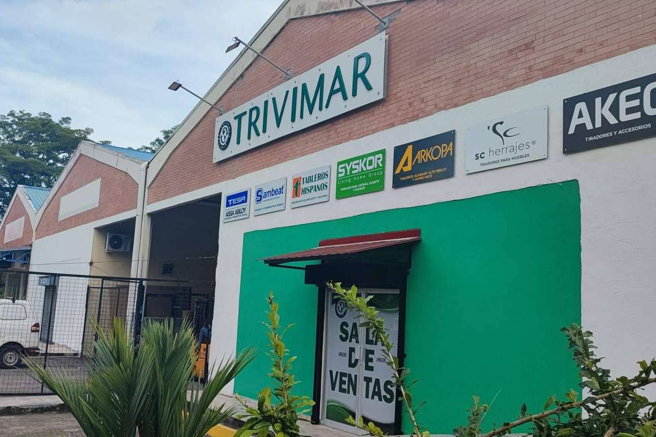Trivimar es un proveedor de servicios y herrajes para el profesional del mueble en Panamá