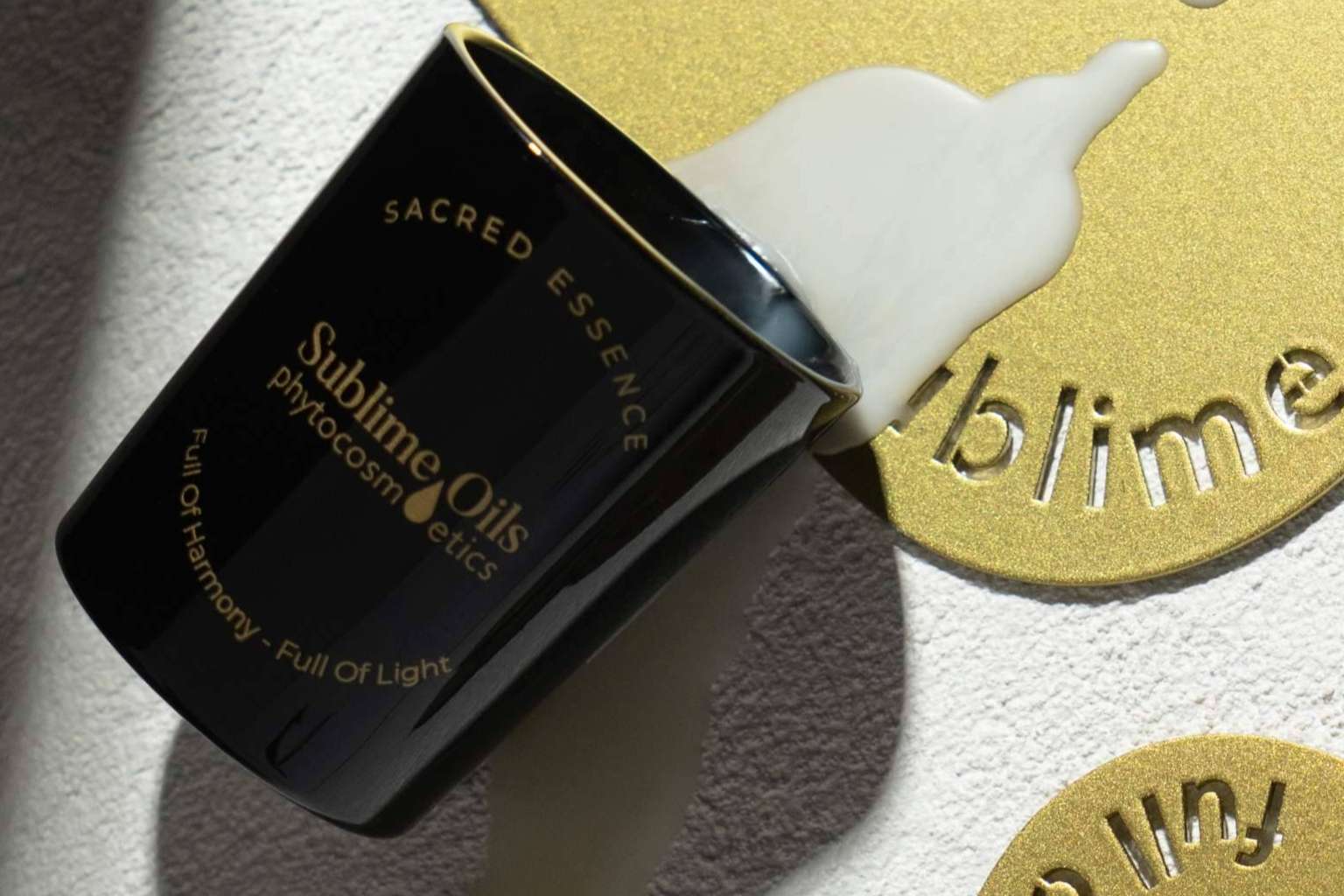 Un regalo de Navidad reconfortante es la nueva vela de Sublime Oils