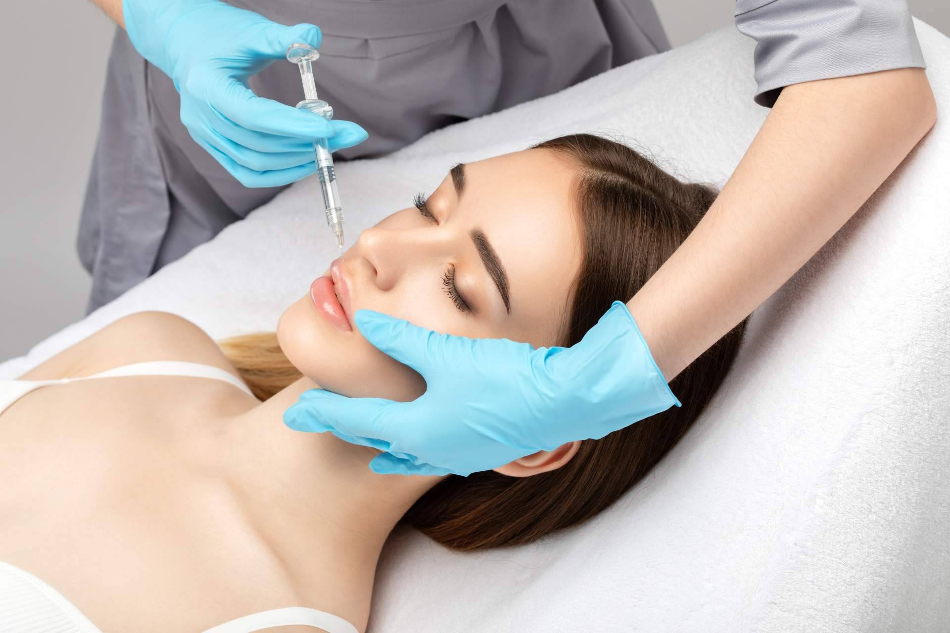 Aumento de labios sin proyecciones con 360Clinics