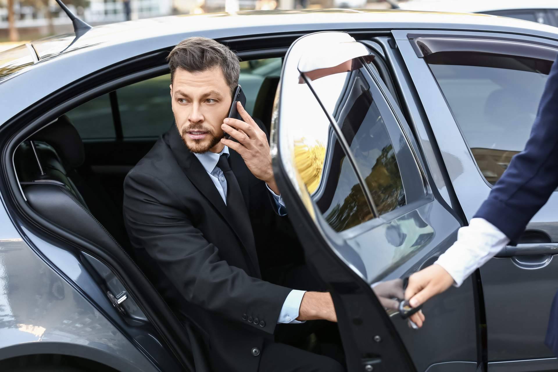 Servicio de transfer privado en Ibiza, de la mano de Alpha VIP Transfer