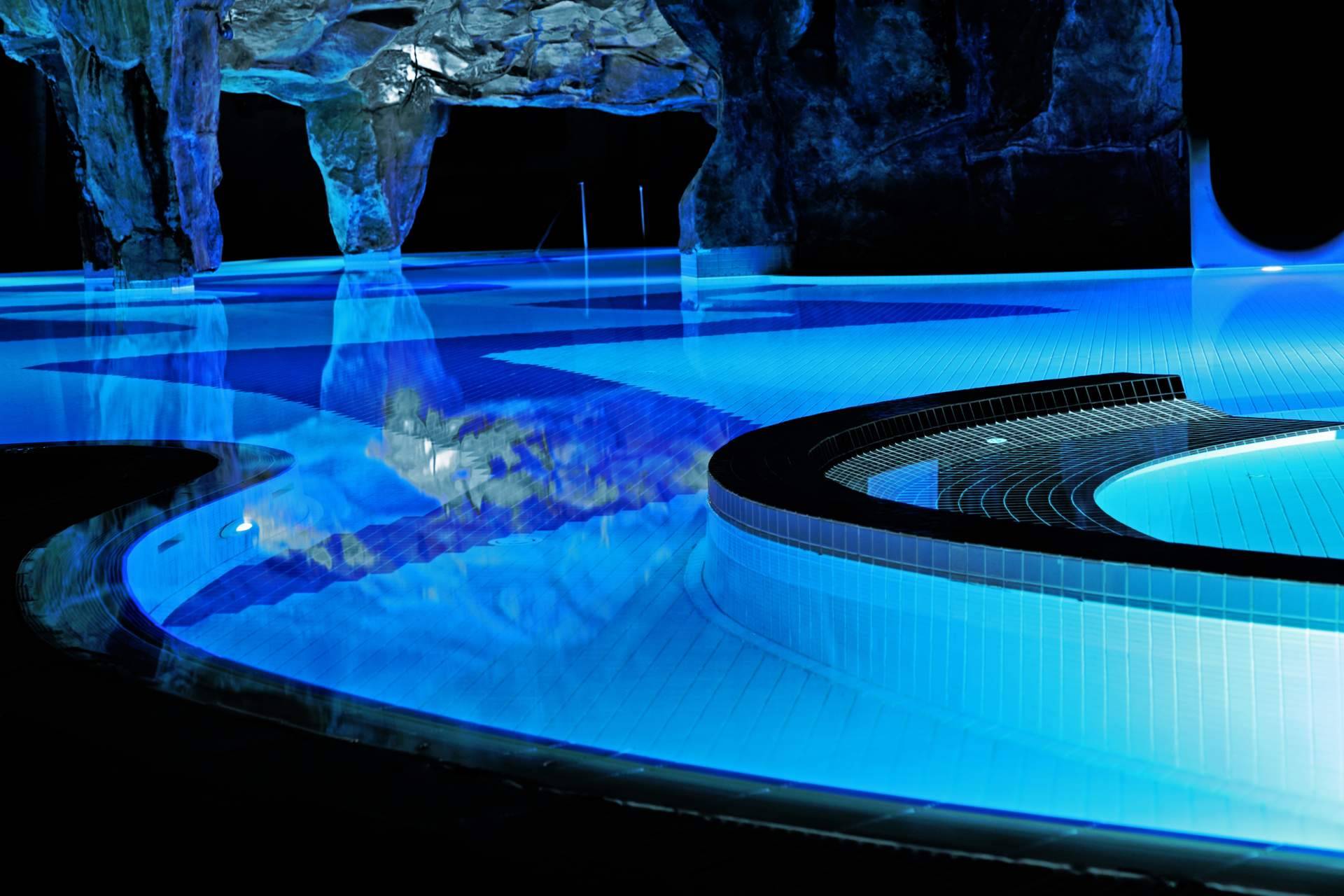 Focos para iluminación de piscinas con cable de 4 o 5 hilos de Warmpool