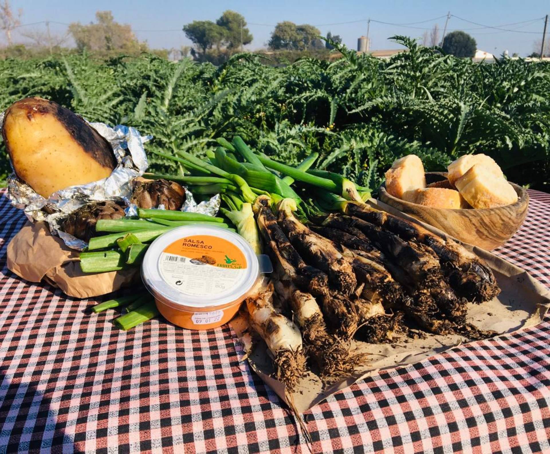 Alcachofas y patatas asadas de una forma muy especial de Cal Delaida