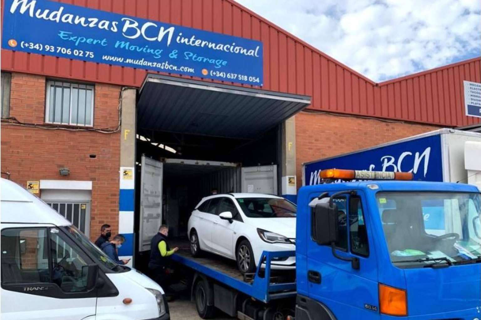 Mudanzas BCN Internacional, todos los detalles sobre el traslado de vehículos en contenedores marítimos