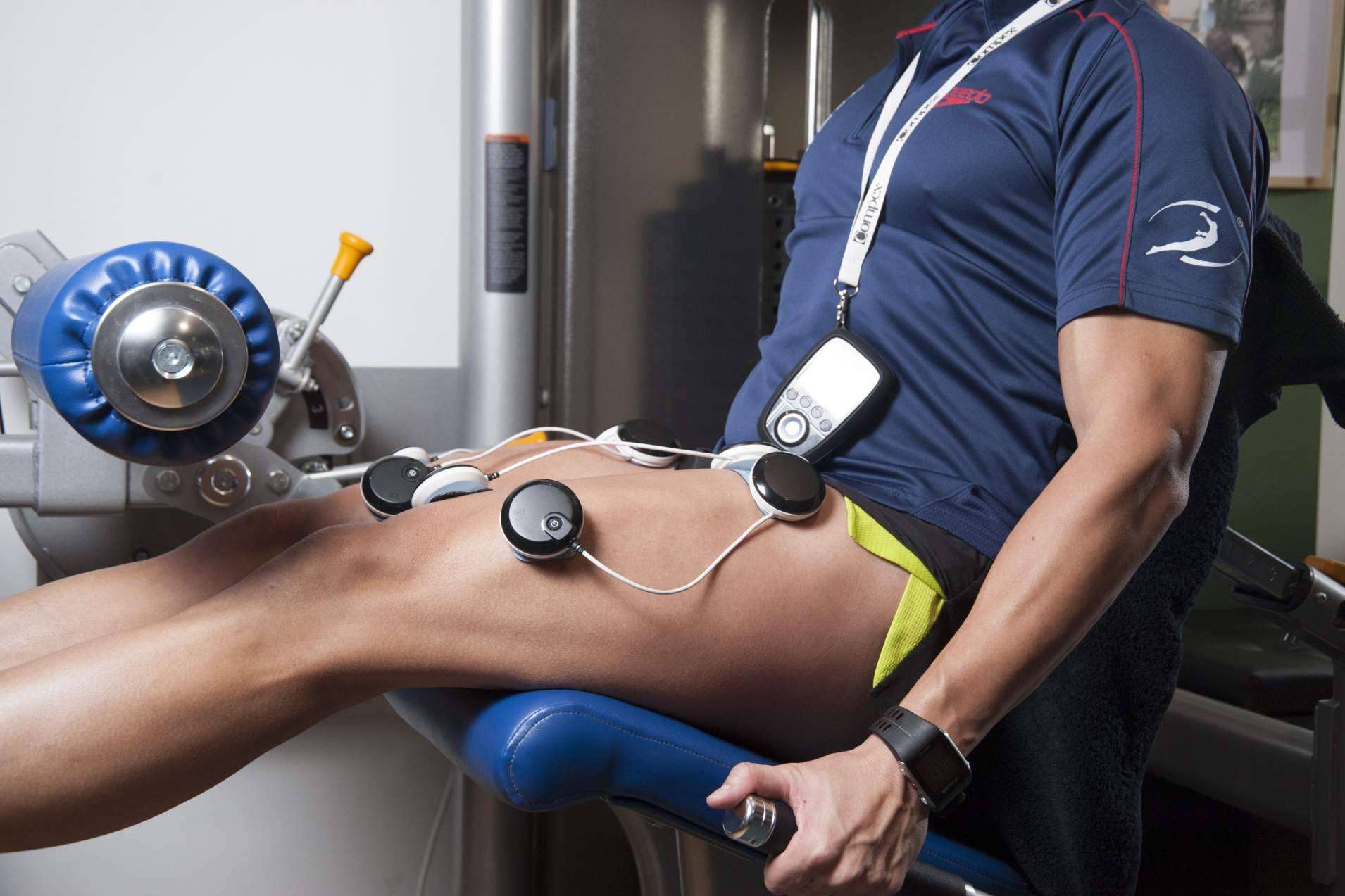 Juan Peris y el entrenamiento con electroestimulación muscular en La Nucía