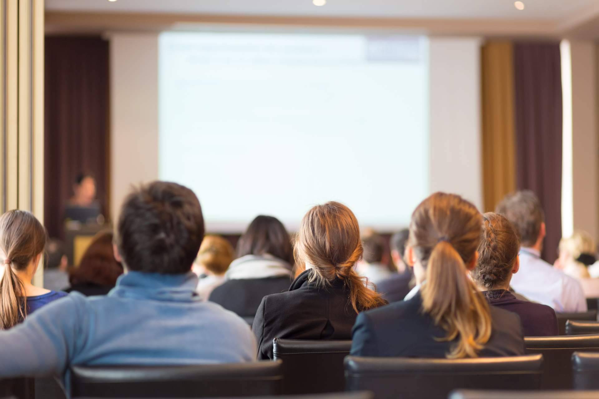 Formación Carpe Diem ofrece el curso online perfecto para convertirse en experto universitario en cualquier área profesional