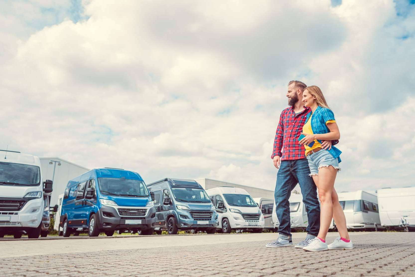¿Qué beneficios ofrece el renting de furgonetas?