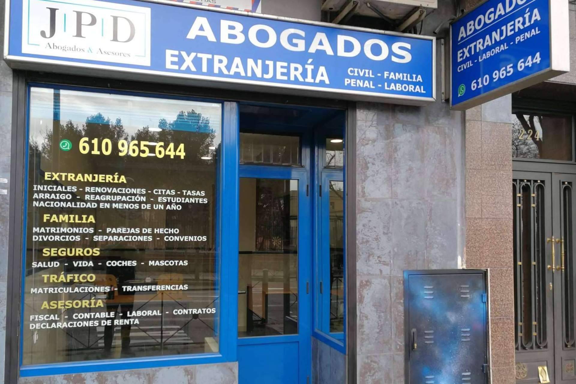 Un equipo de expertos en derecho de extranjería en Madrid, JPD Abogados