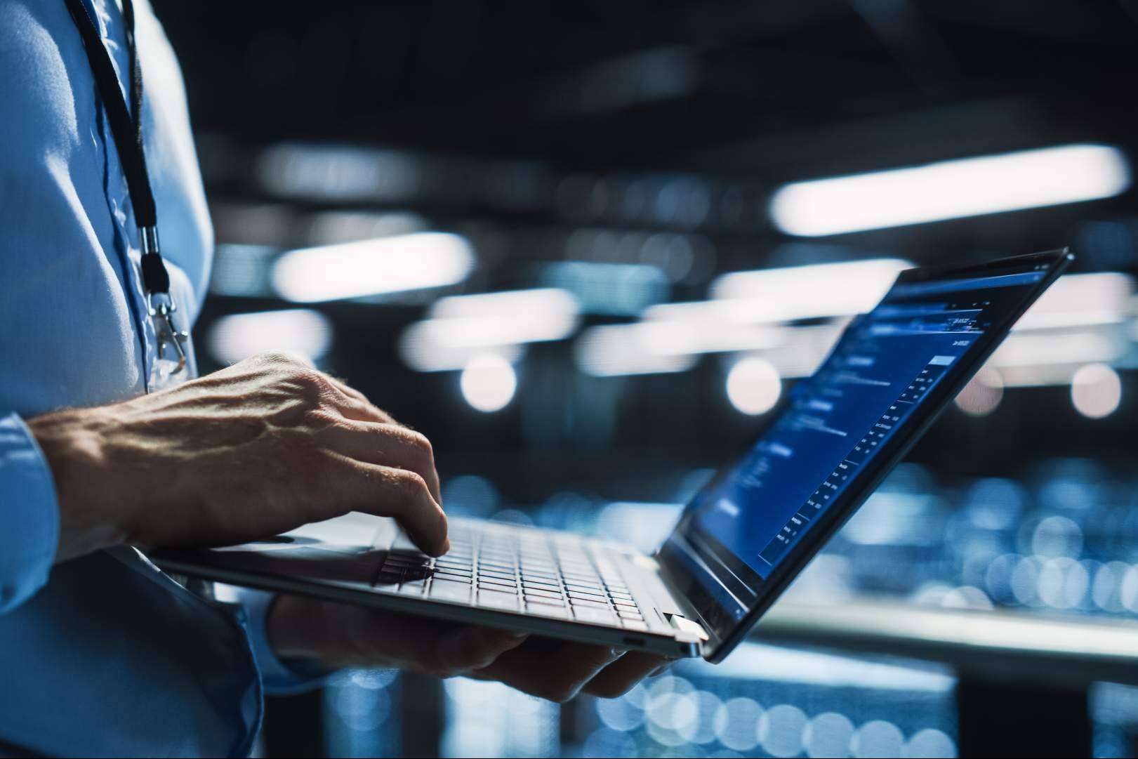 ¿Cómo es el servicio de MAD Cloud Consulting para garantizar una gestión de activos inteligente?
