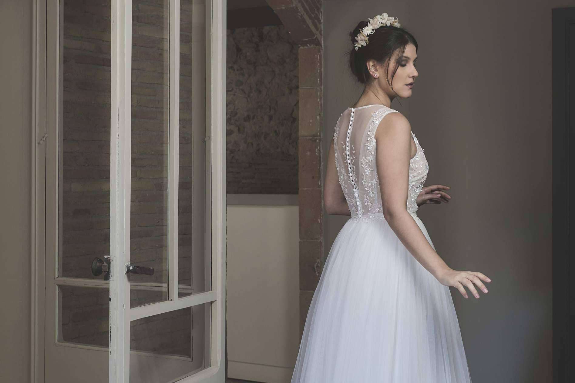 Francesca Marlop ofrece vestidos de novia especiales en el atelier