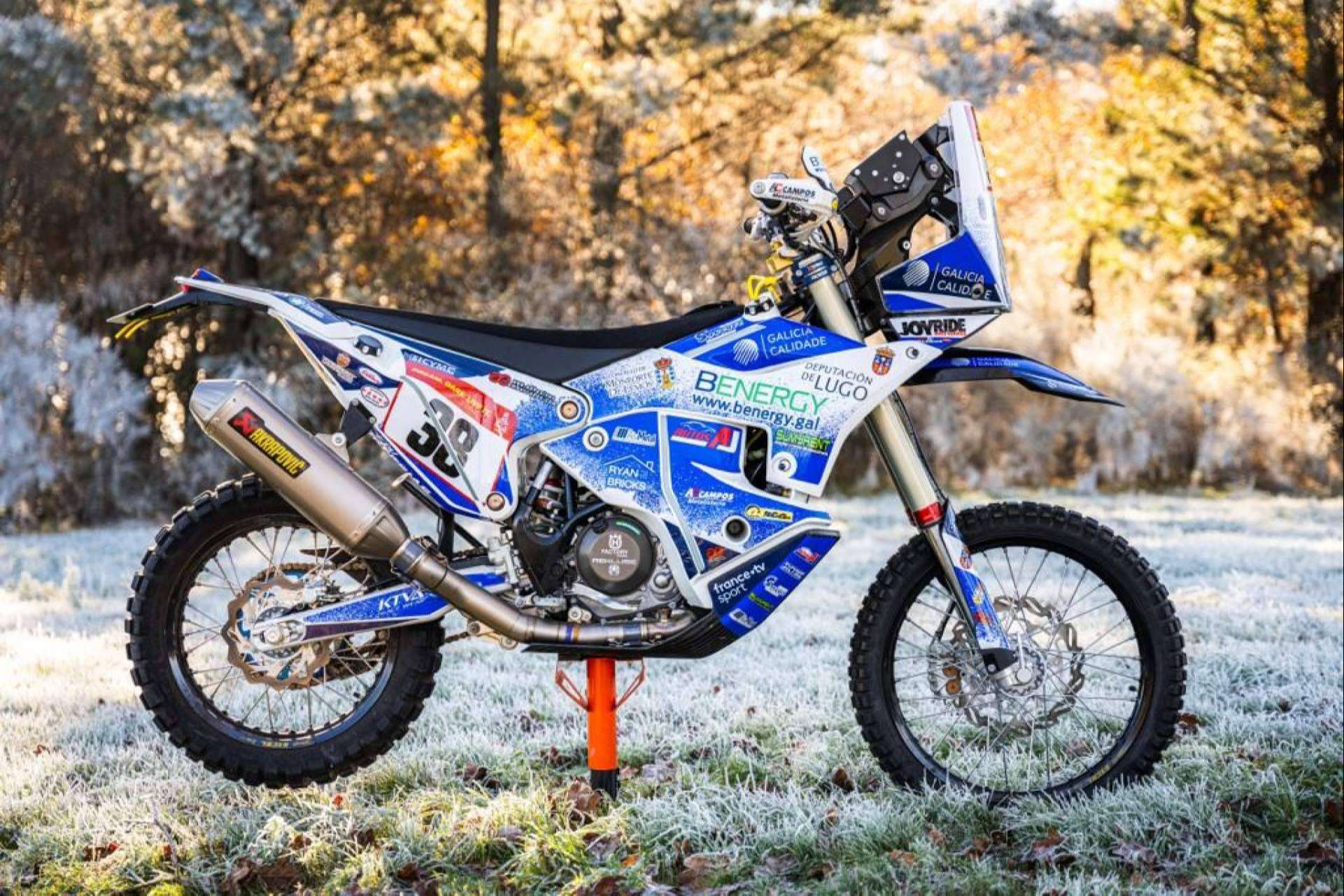 ADHESIVOSEMBARRADOS brinda sus servicios en el Dakar 2024