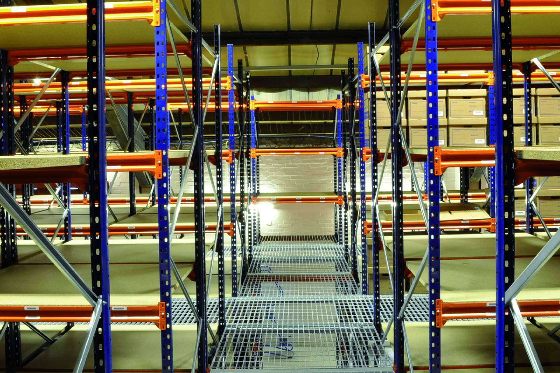 Logisprix, especialistas en estanterías industriales