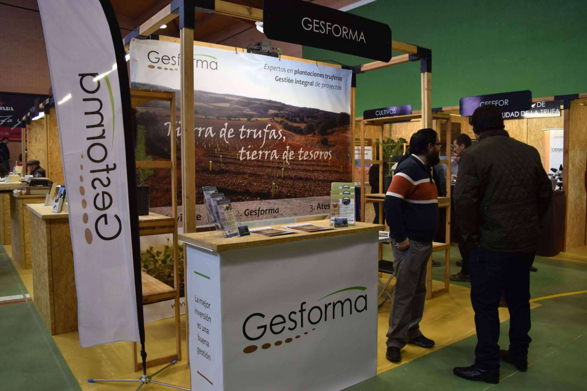 Plantación de alto valor forestal, ayudas a la Truficultura 2024