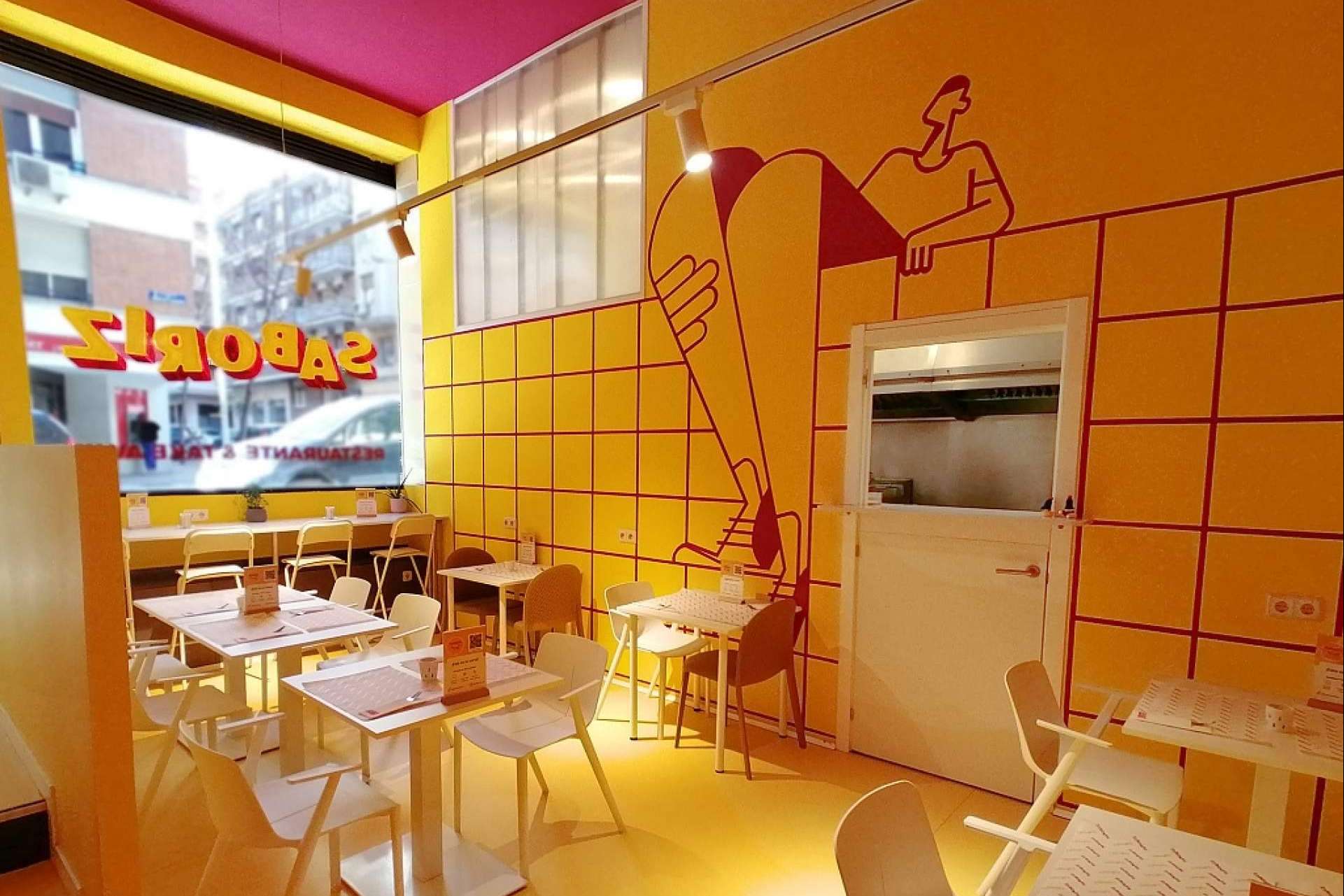Saboriz; sándwiches, BBQ y hamburguesas, comida americana sin filtros en Chamberí