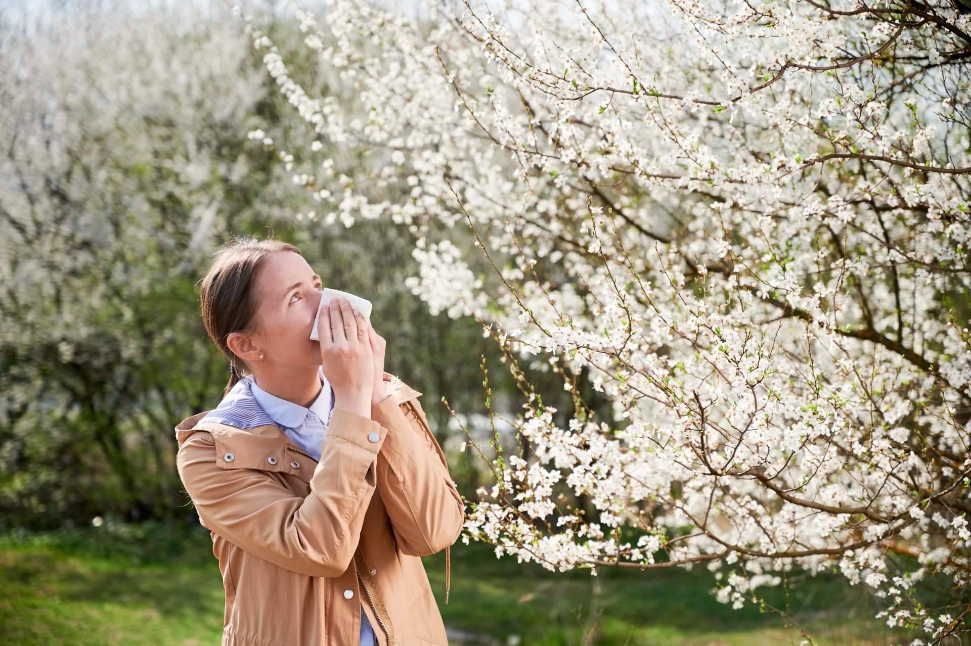 Astenia primaveral, síntomas y formas de combatirla con vitaminas, por Farmasky
