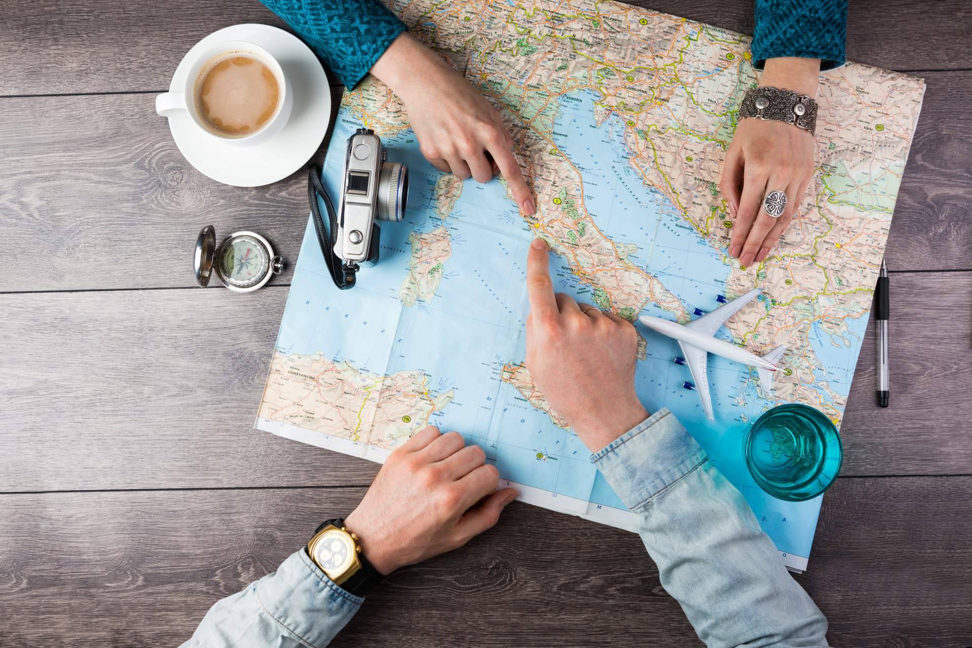 Trucos para viajar más por menos dinero