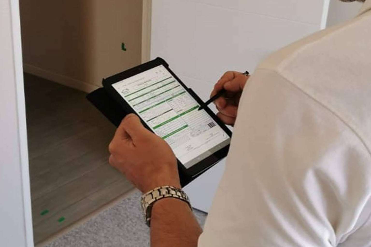 ¿Cómo tomar una buena decisión a la hora de comprar, vender o alquilar una vivienda?