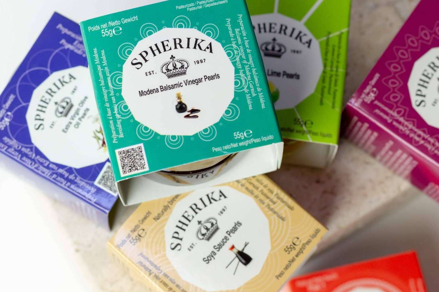 Nuevas fronteras en gastronomía, la revolución de las esferas y huevas de pescado de Spherika