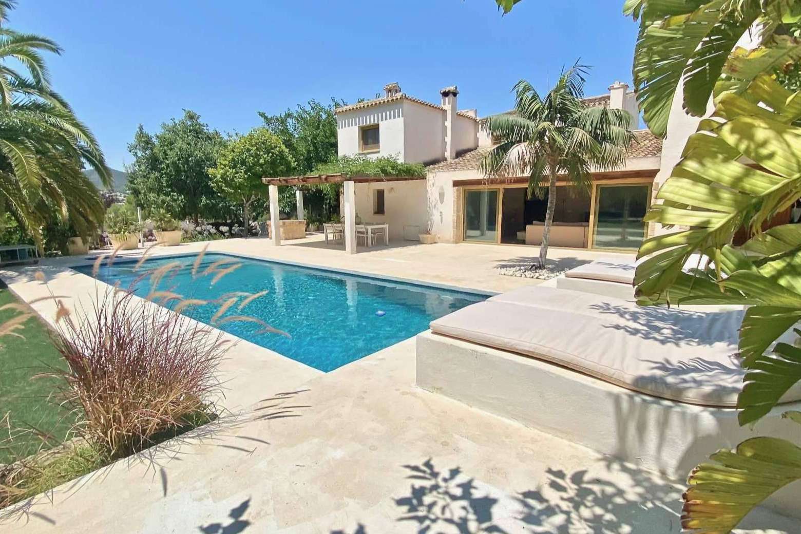 La cartera exclusiva de villas en venta en Jávea de MG Villas Luxury Property
