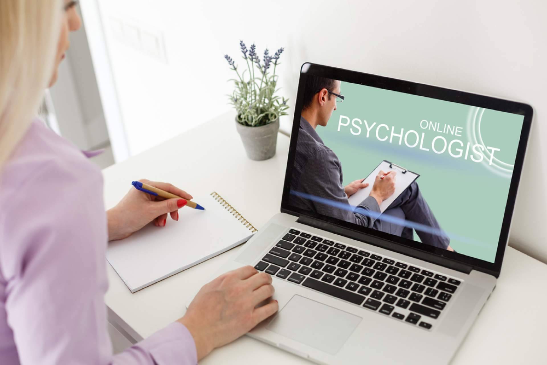 Universal Formación abre las puertas al futuro de la psicología